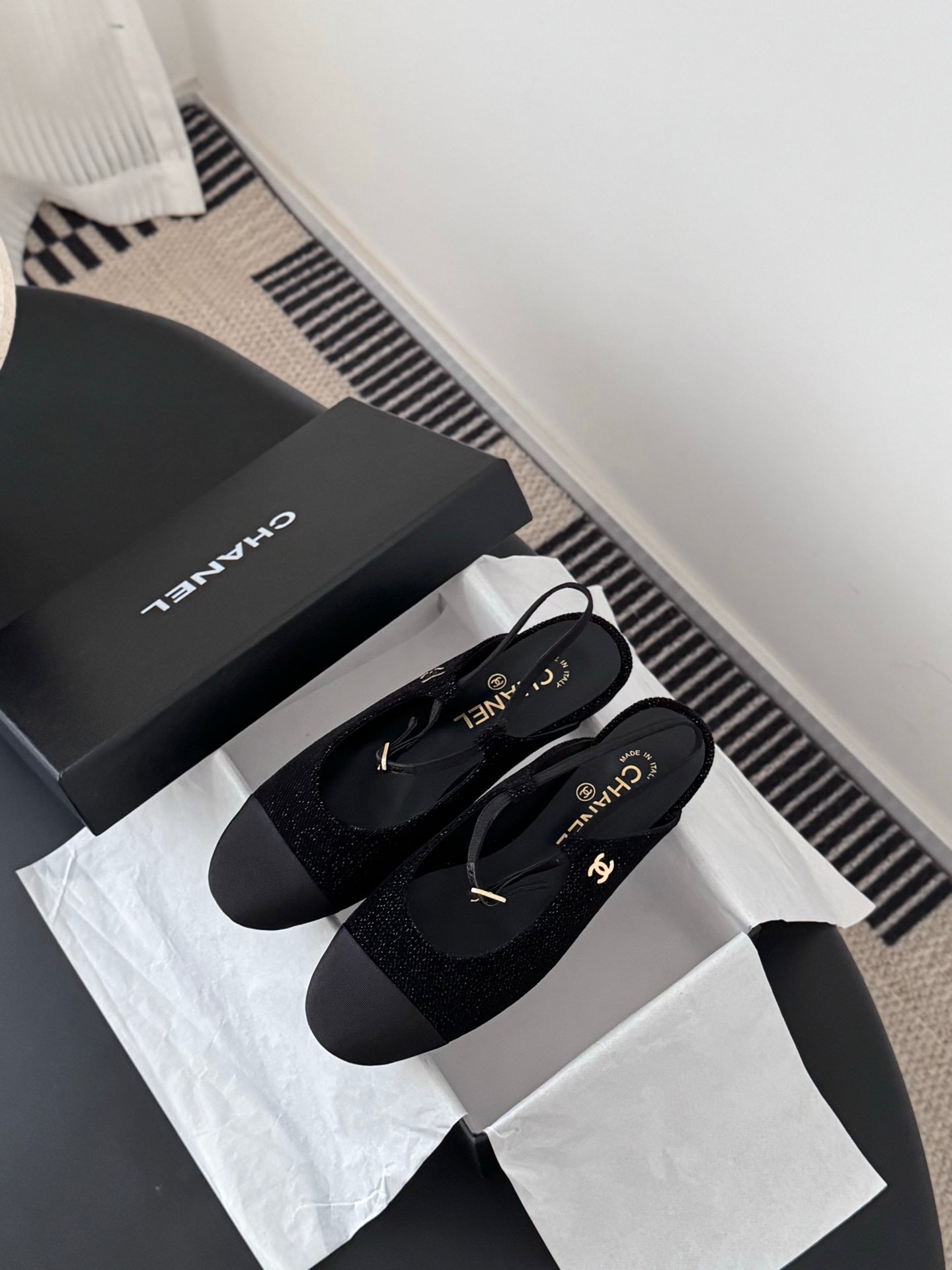 Chan 25fw slingback mary jane flats