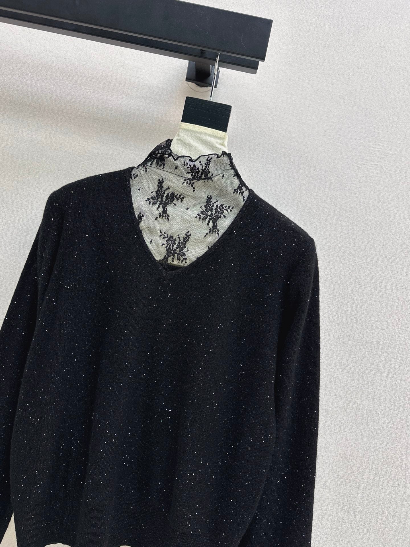 Es NEW Lace wool sweater