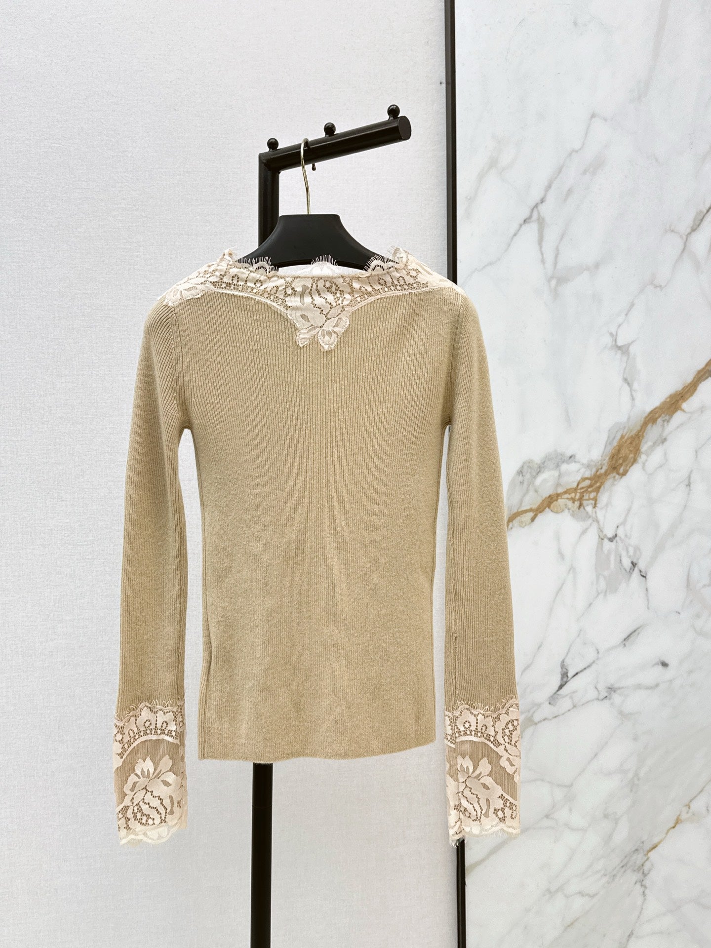 Va1en NEW Lace Knitwear