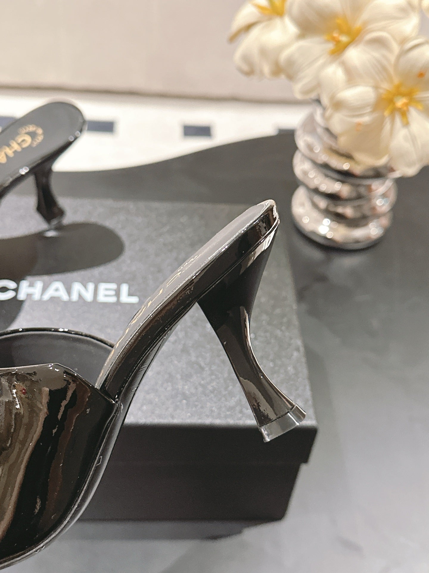Chan high*heeled sandals