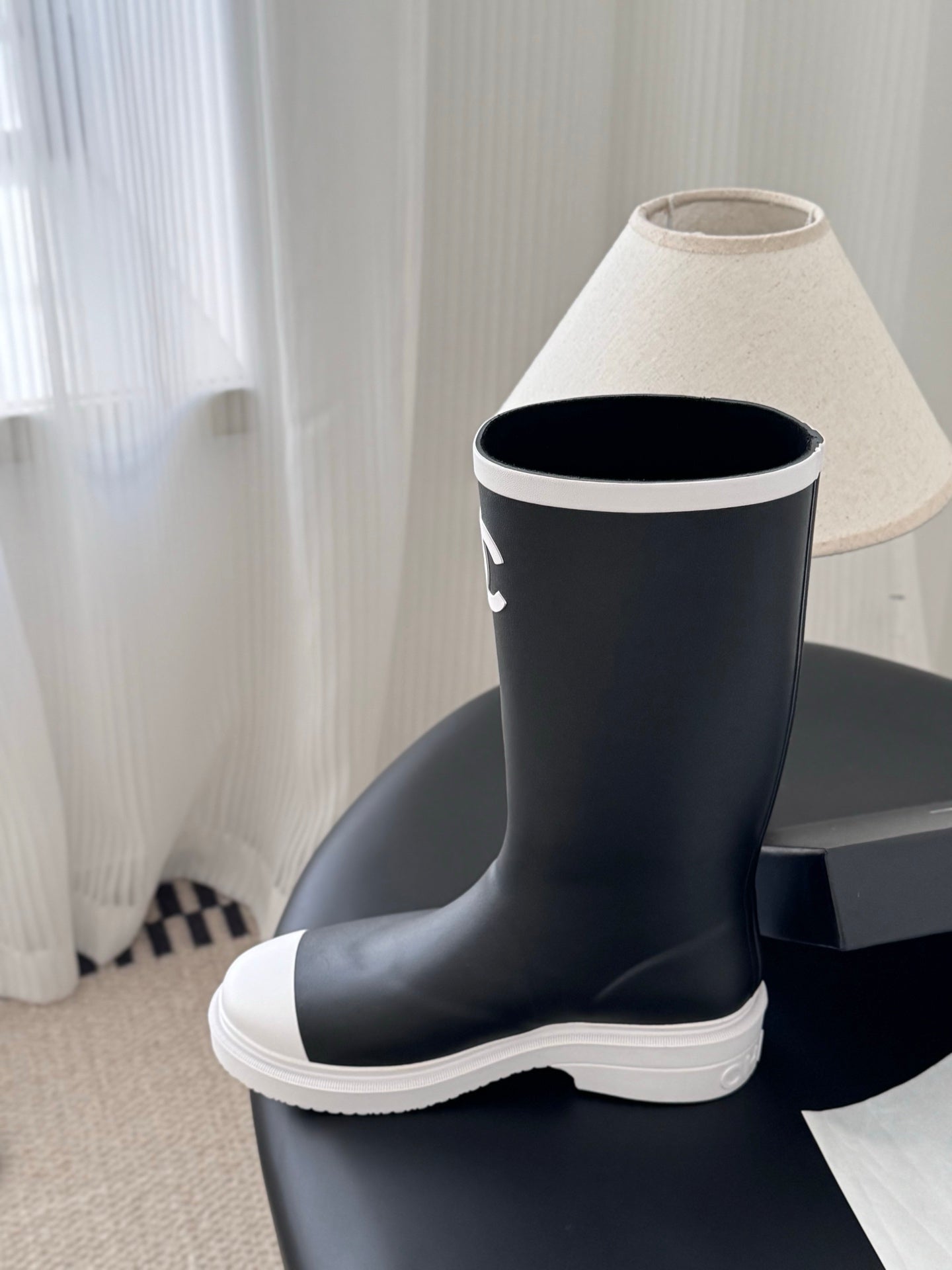 Chan 25fw rain boots