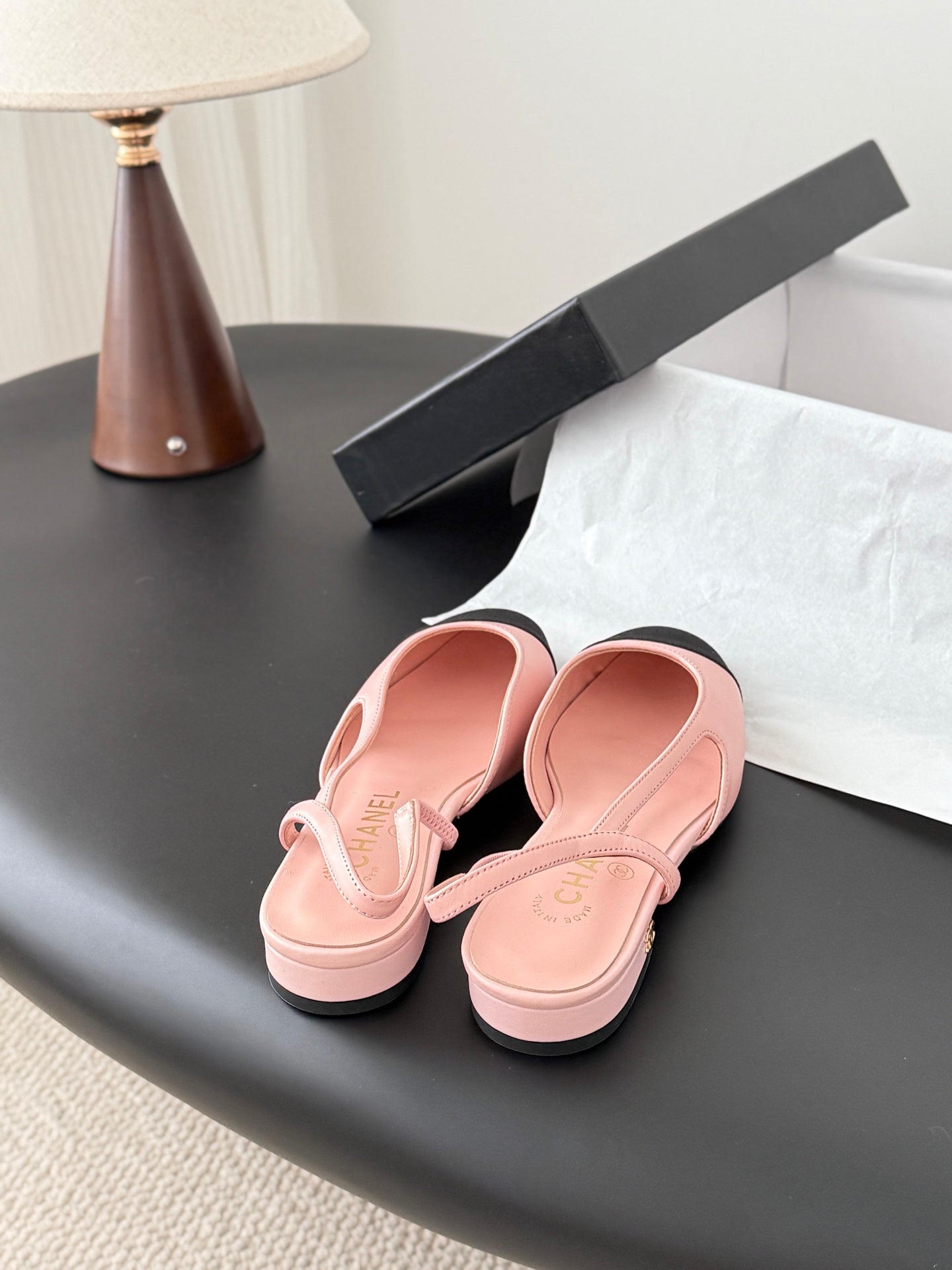 Chan 25fw slingback sandals