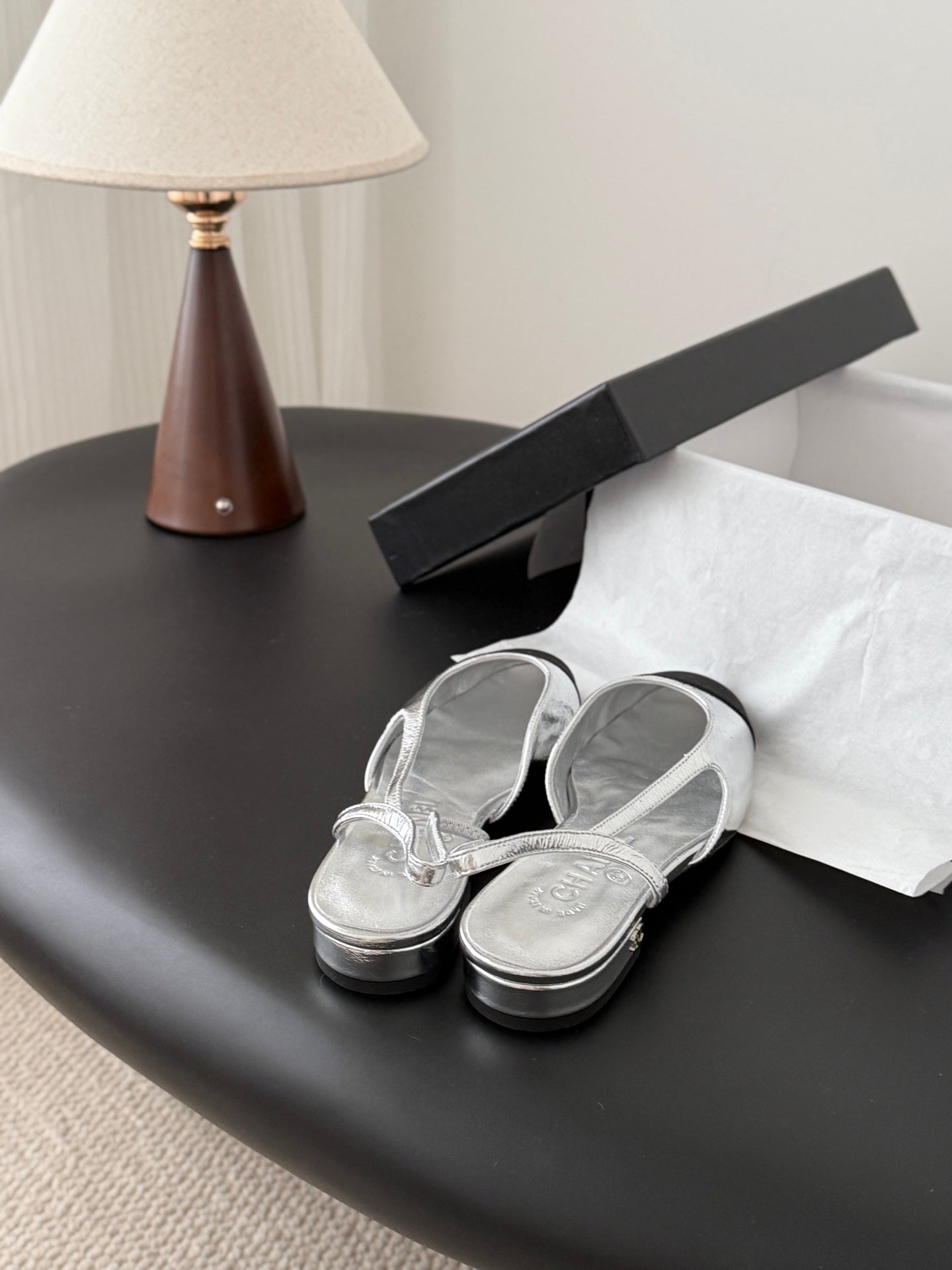 Chan 25fw slingback sandals