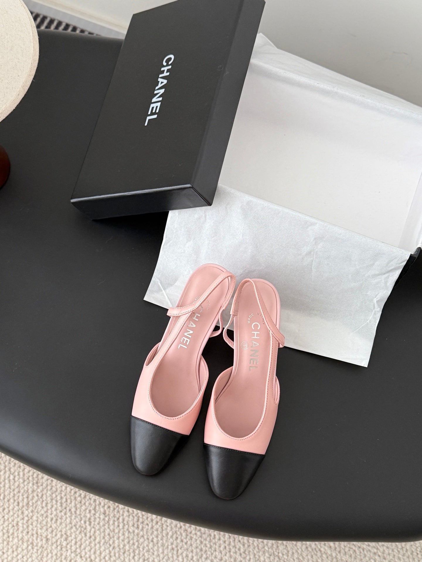 Chan 25fw slingback chunky heels