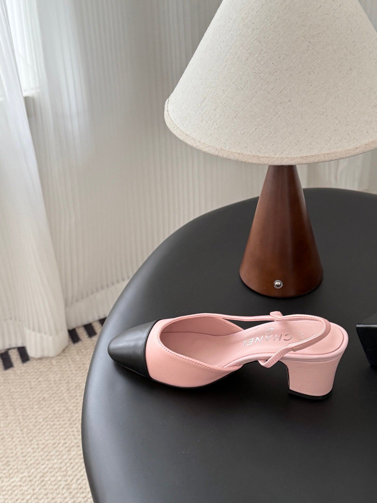 Chan 25fw slingback chunky heels