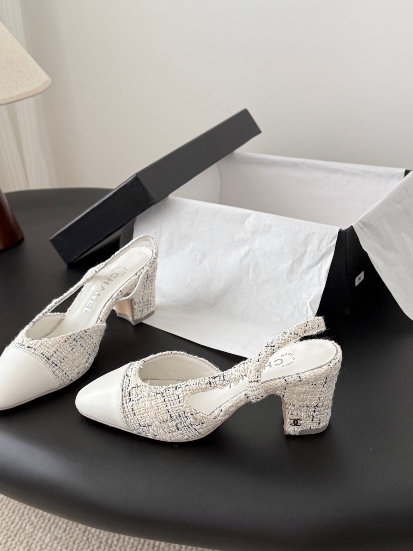 Chan 25fw slingback chunky heels