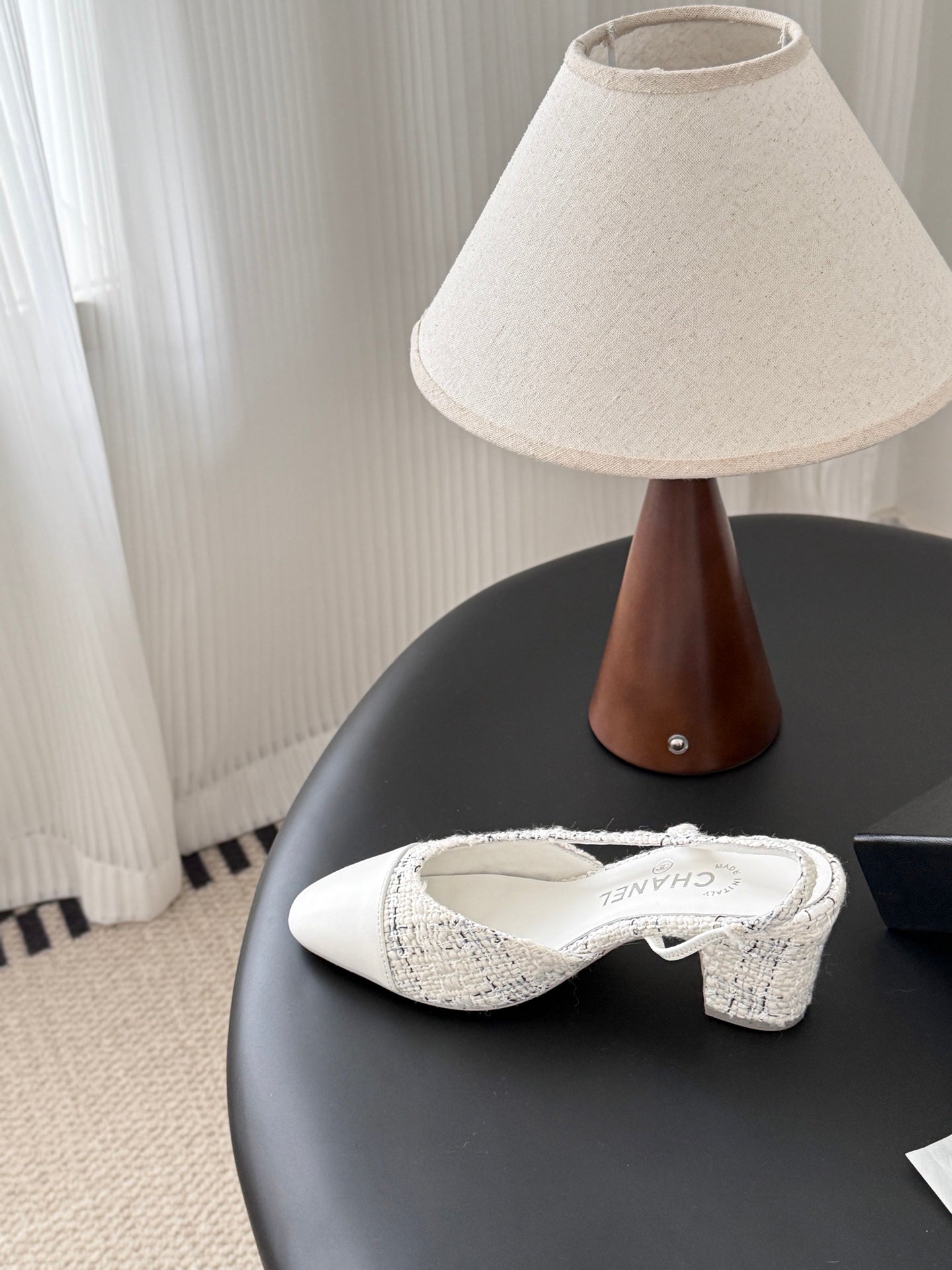 Chan 25fw slingback chunky heels