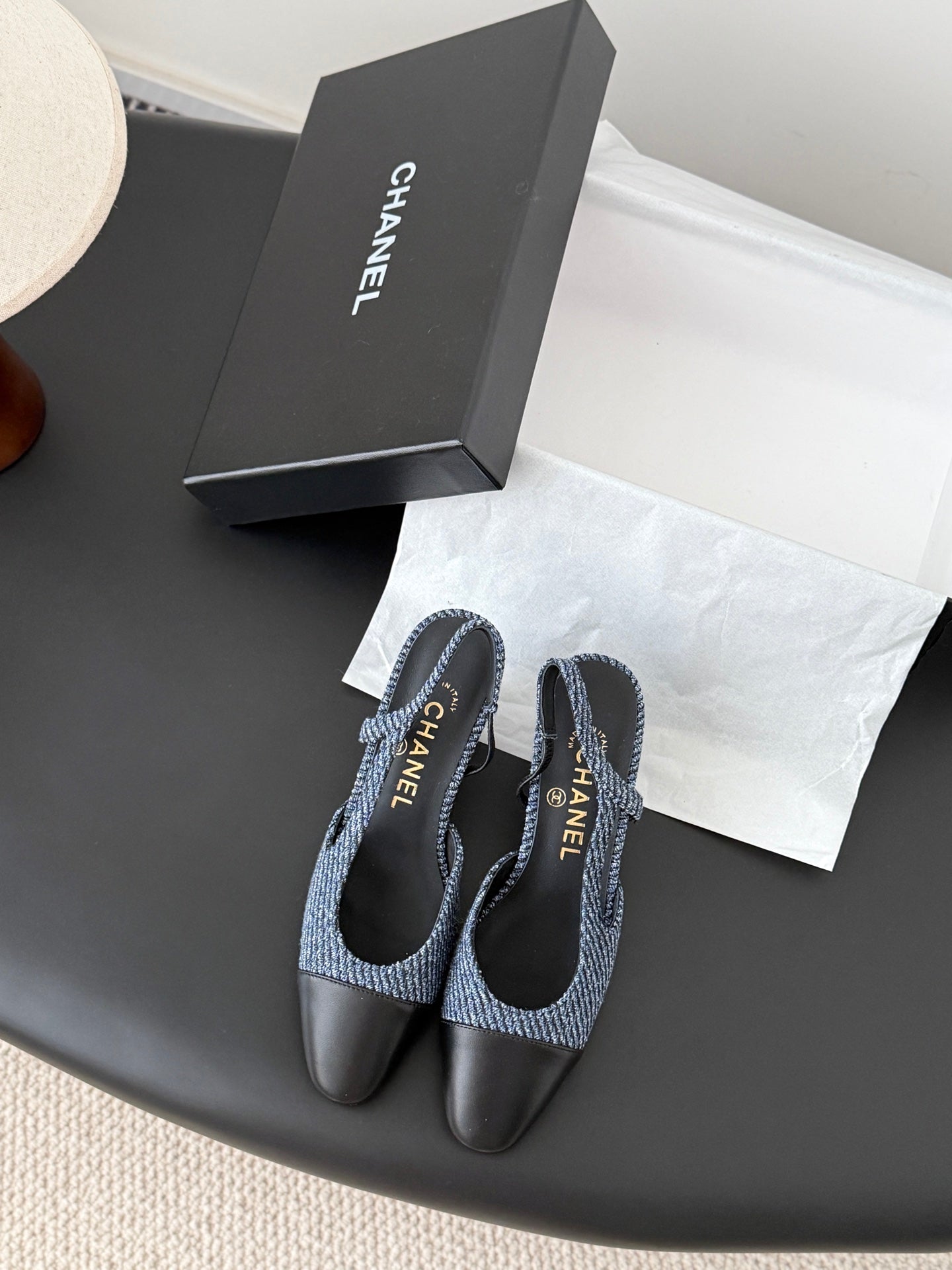 Chan 25fw slingback chunky heels