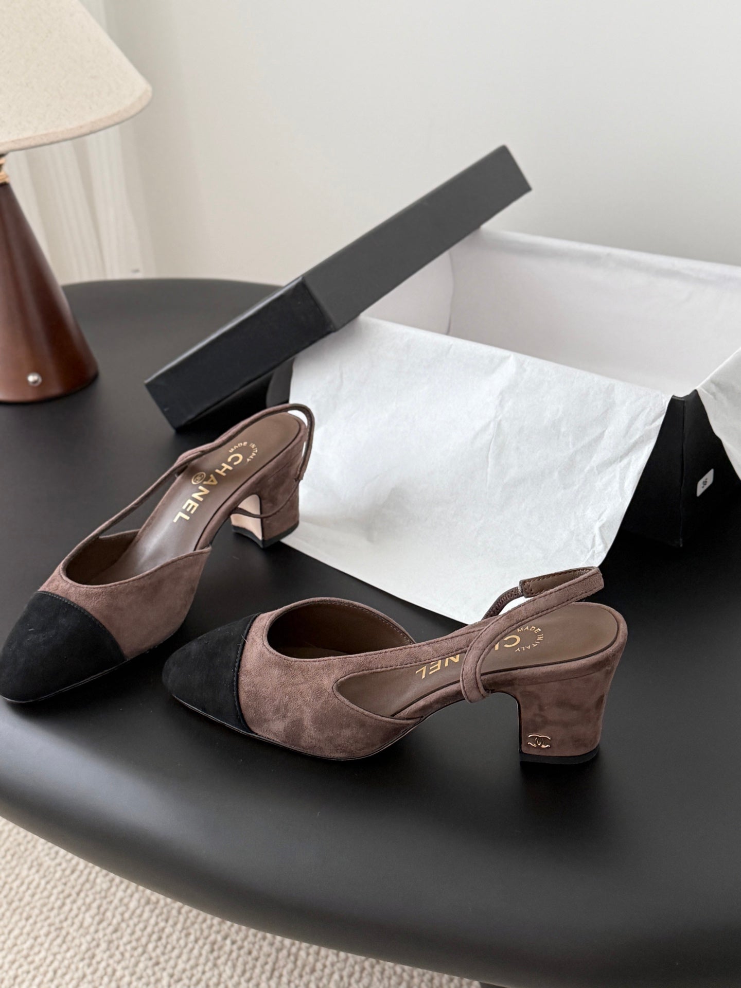 Chan 25fw slingback chunky heels