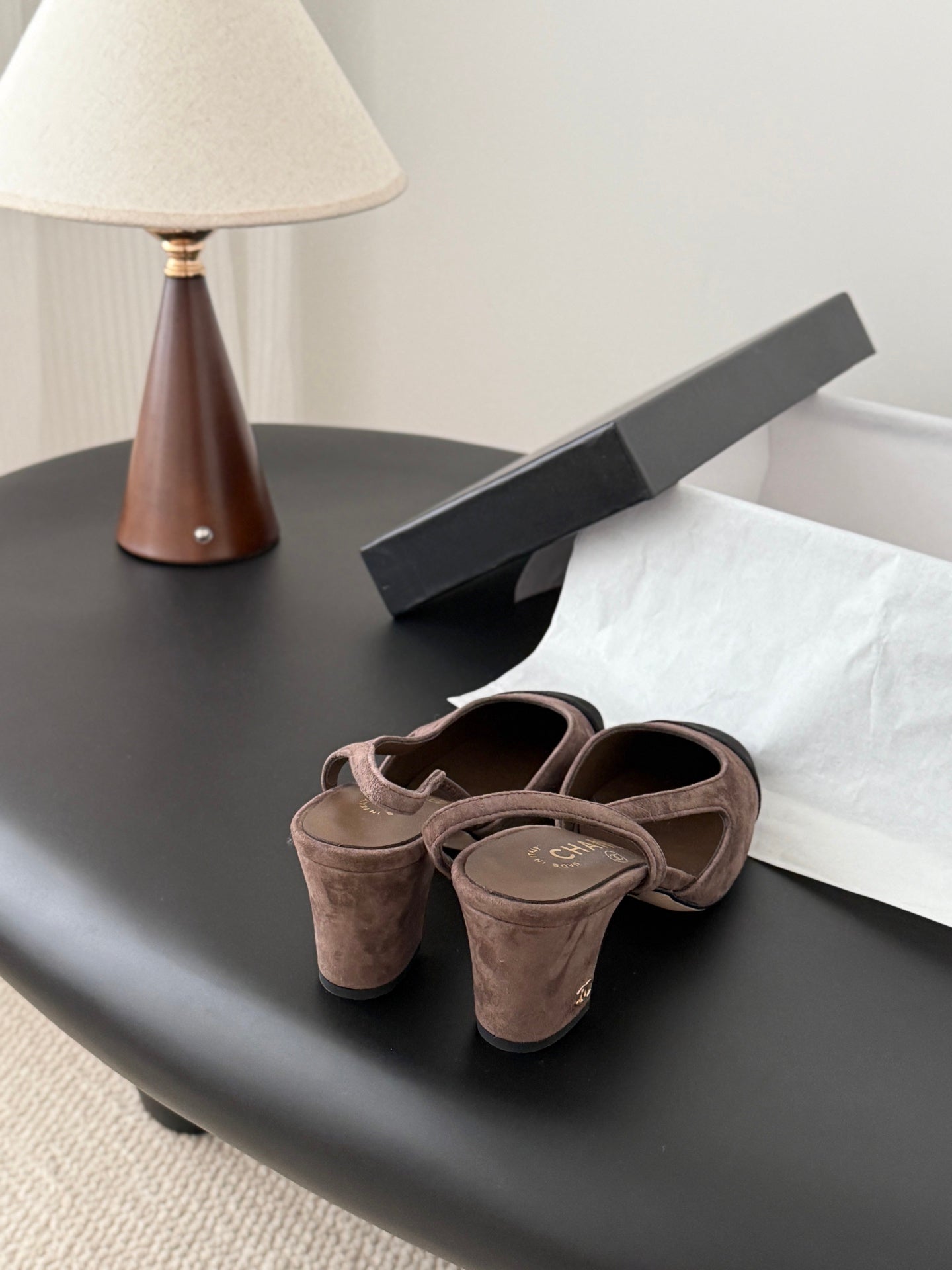 Chan 25fw slingback chunky heels