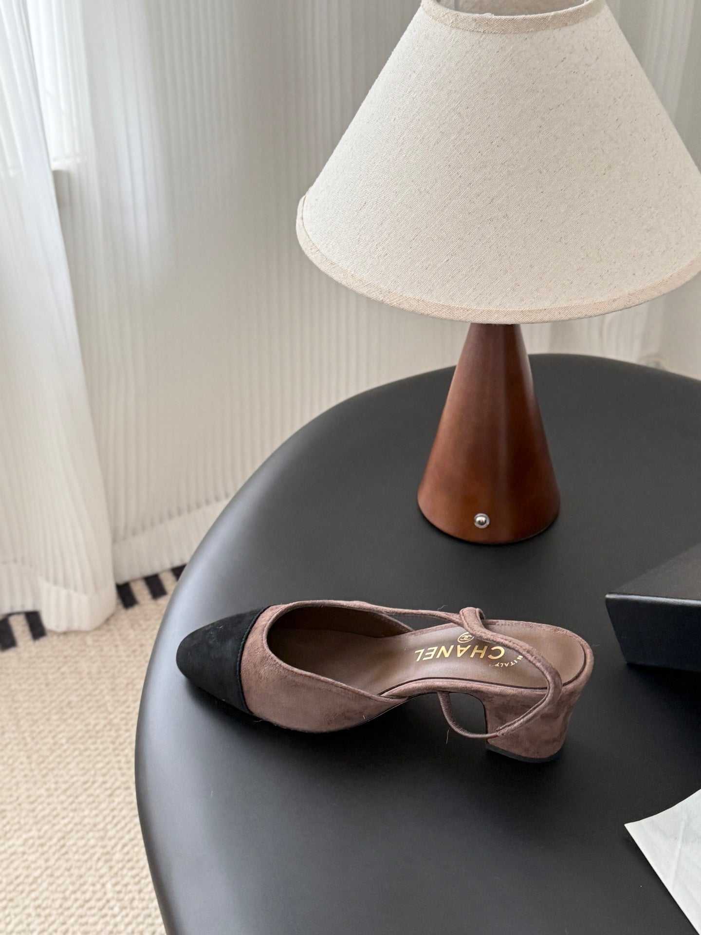 Chan 25fw slingback chunky heels