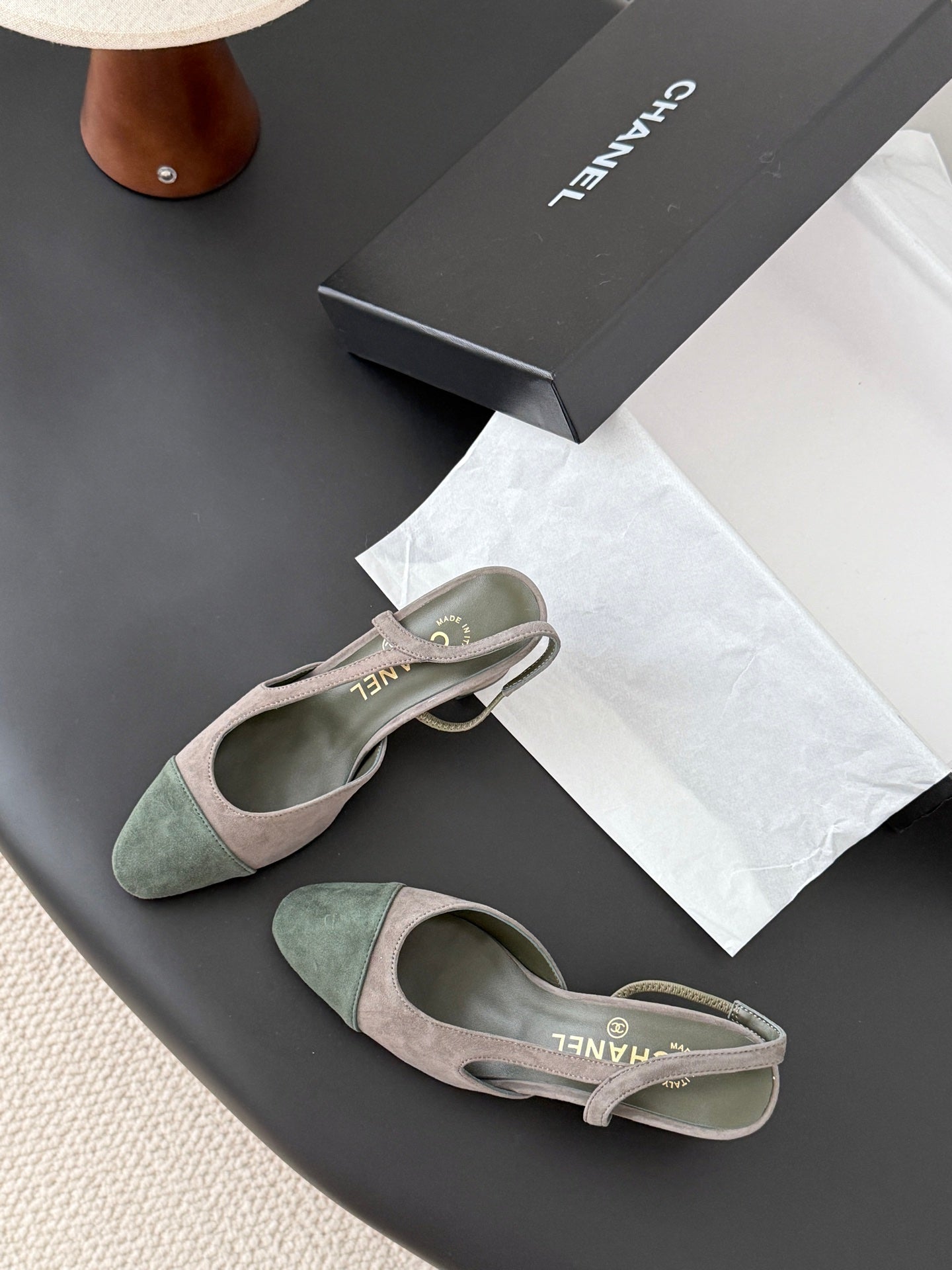 Chan 25fw slingback chunky heels