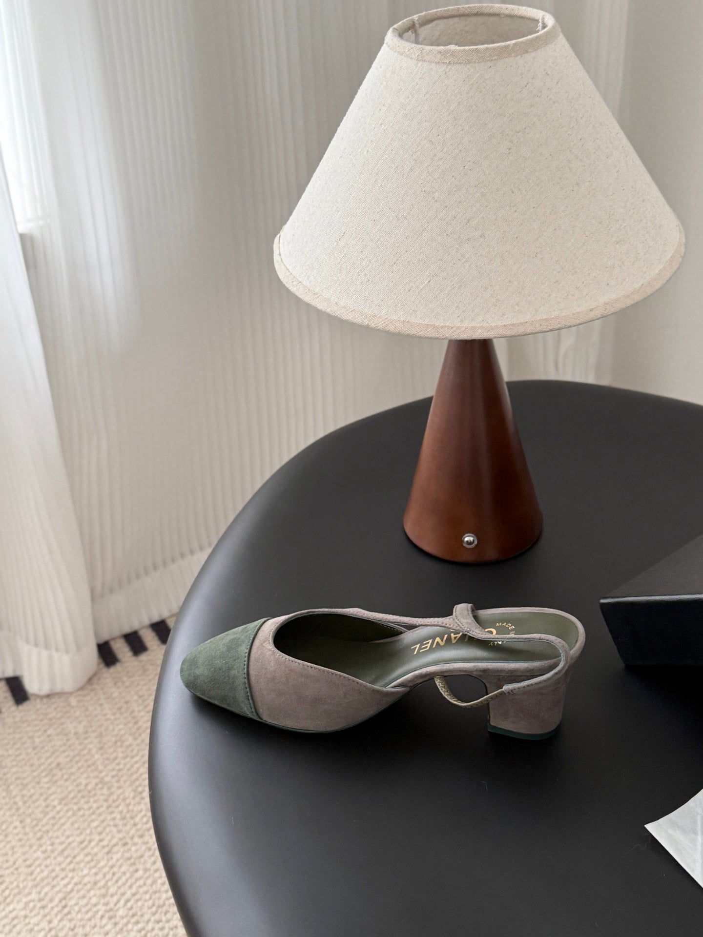 Chan 25fw slingback chunky heels