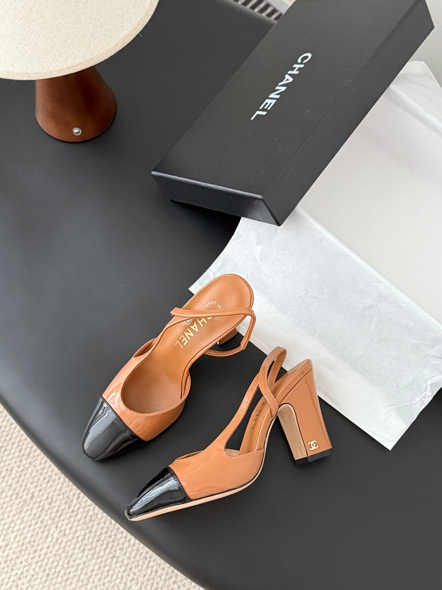 Chan 25fw slingback heels