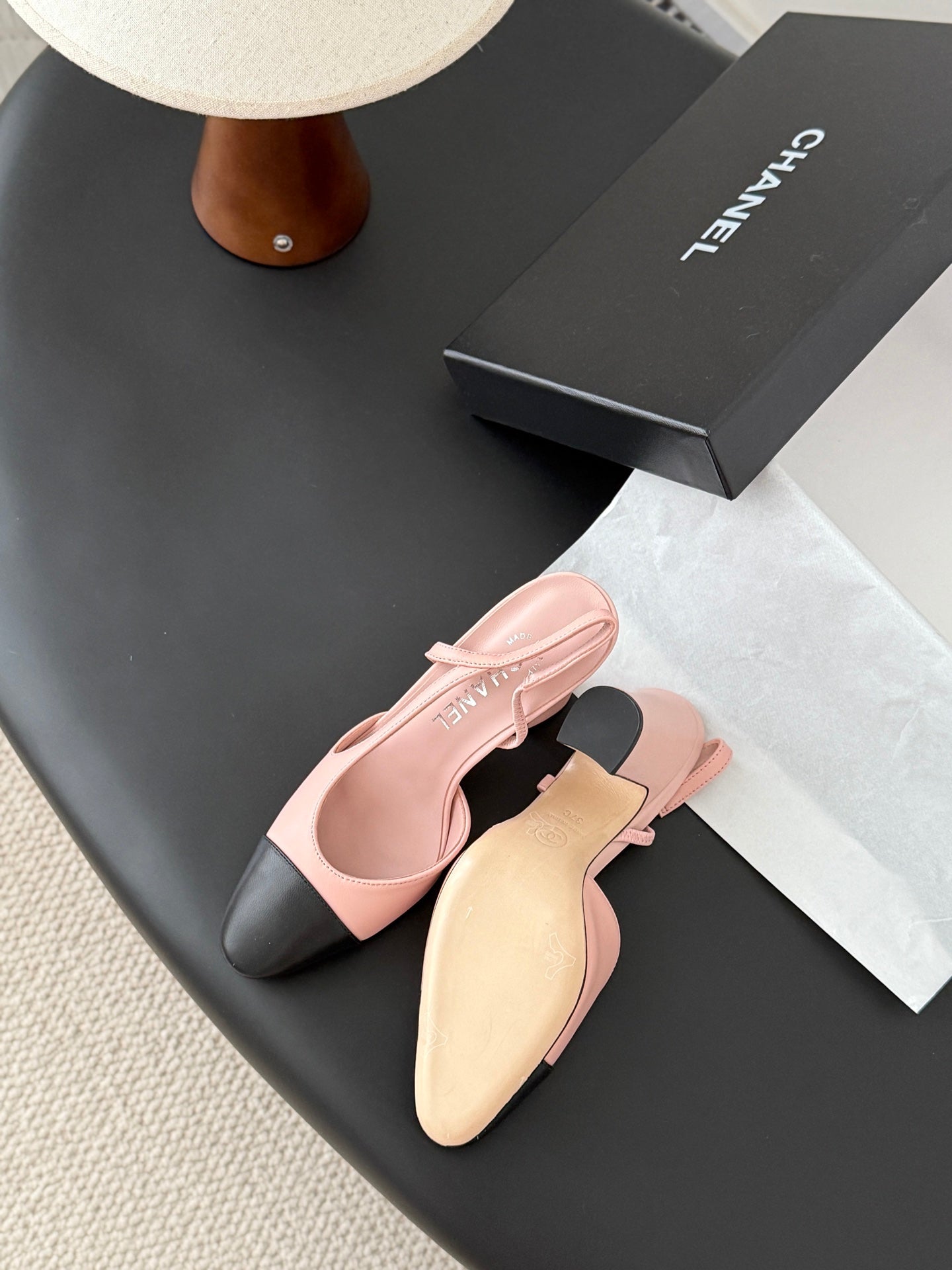 Chan 25fw slingback heels