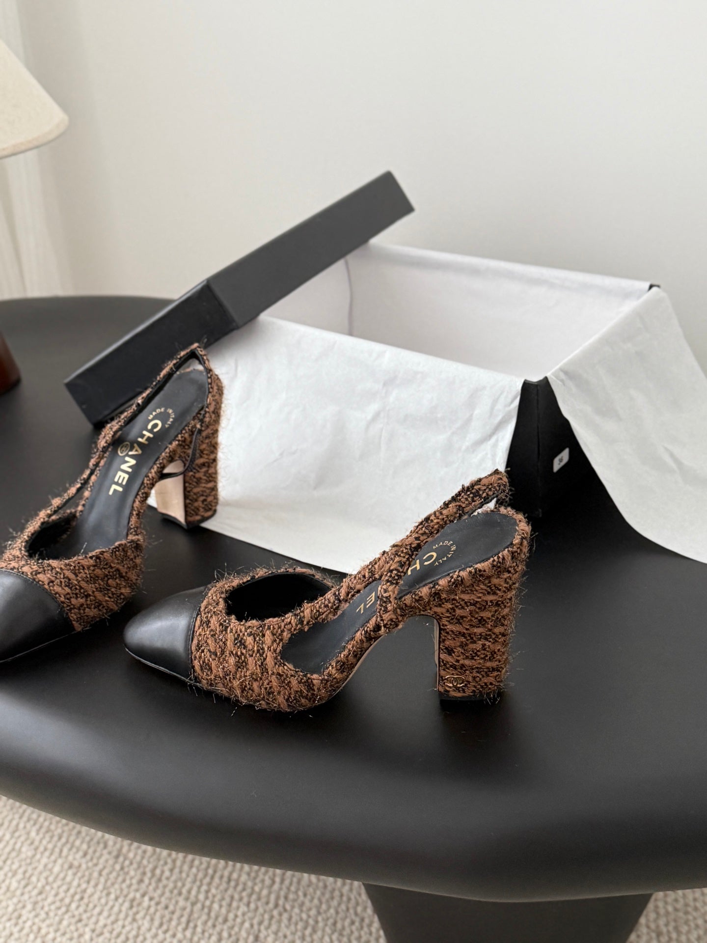 Chan 25fw slingback heels