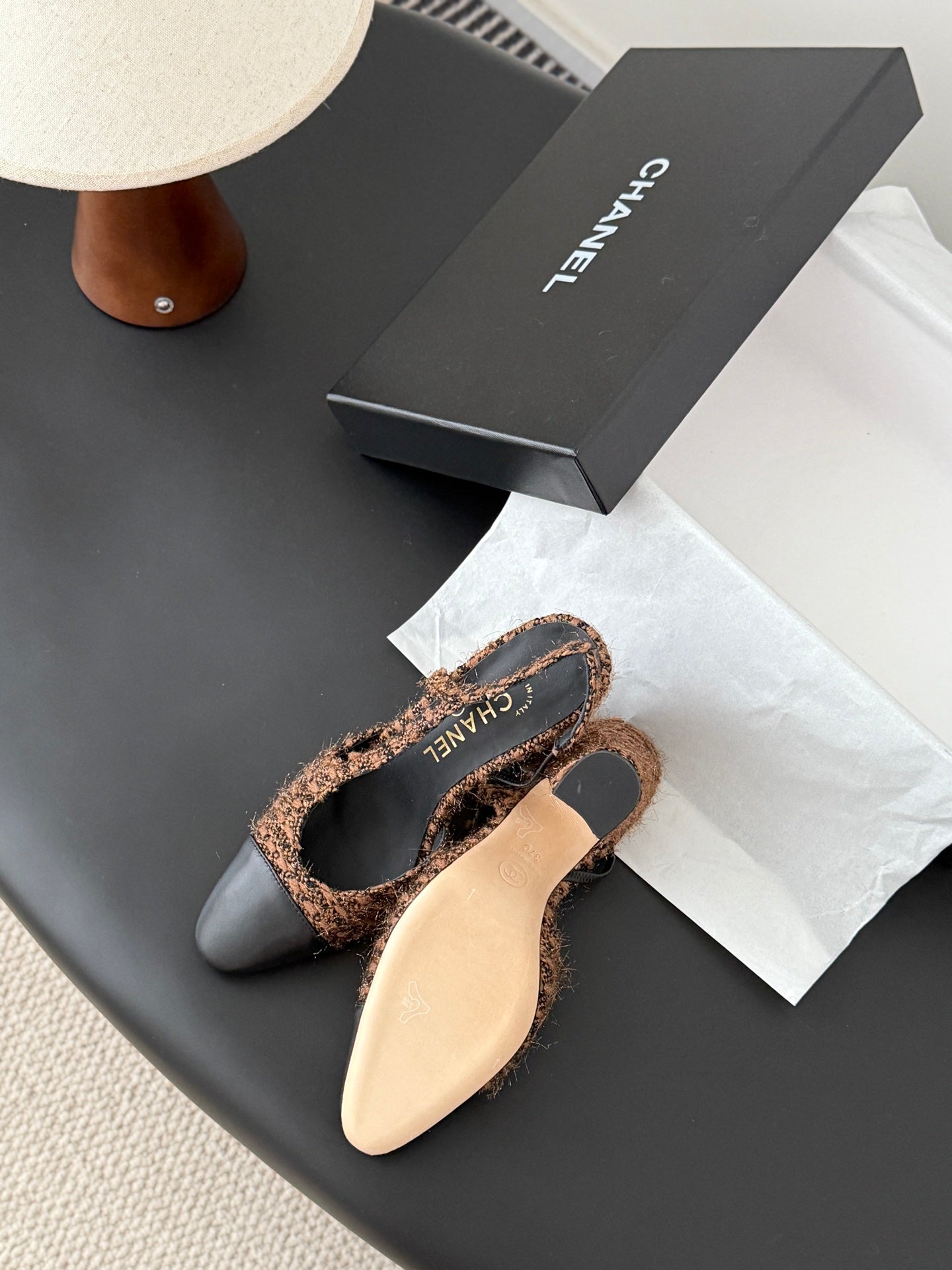 Chan 25fw slingback heels