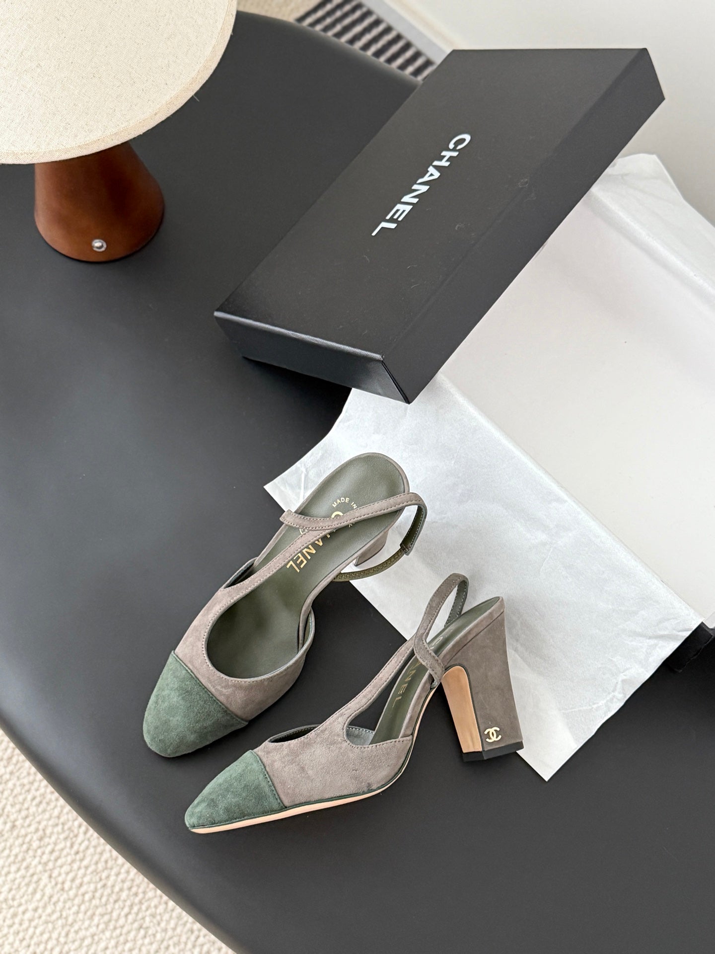 Chan 25fw slingback heels