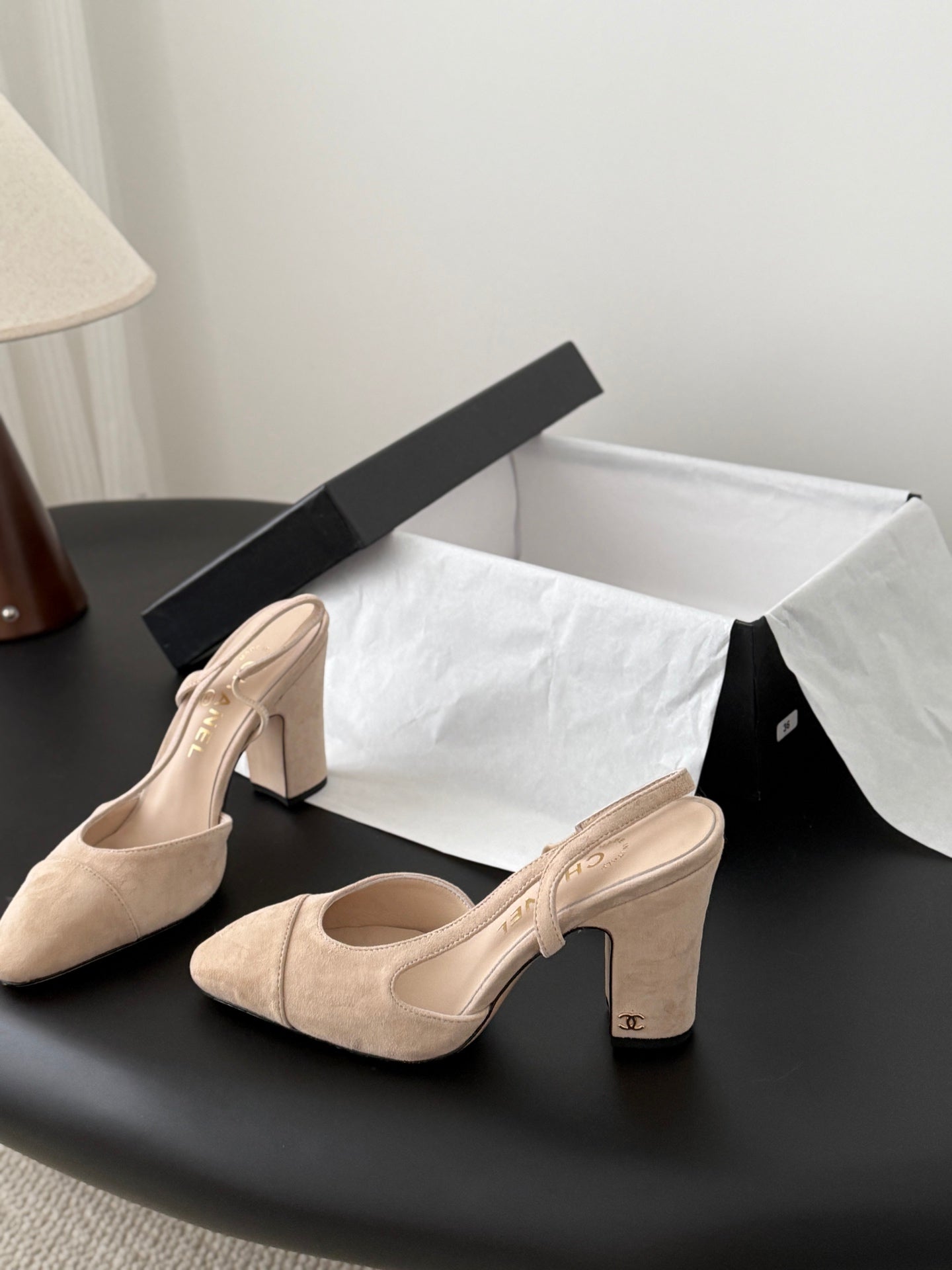 Chan 25fw slingback heels