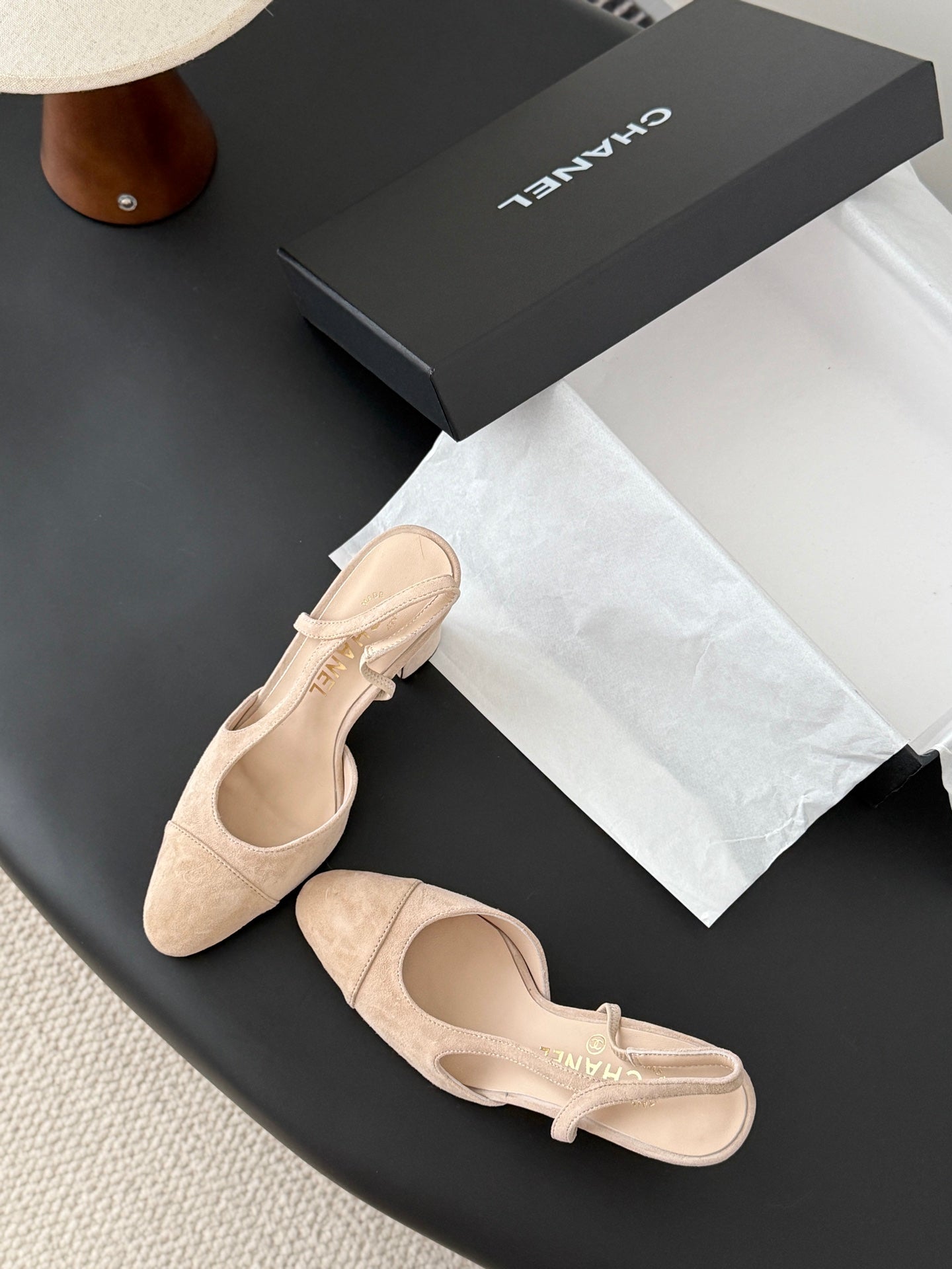 Chan 25fw slingback heels