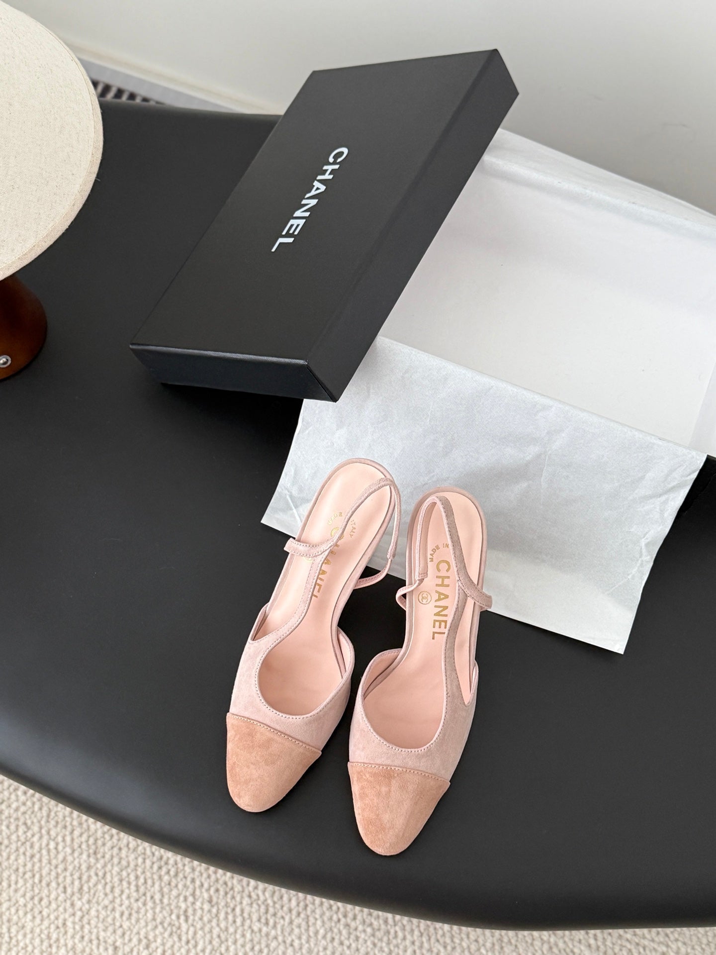 Chan 25fw slingback heels