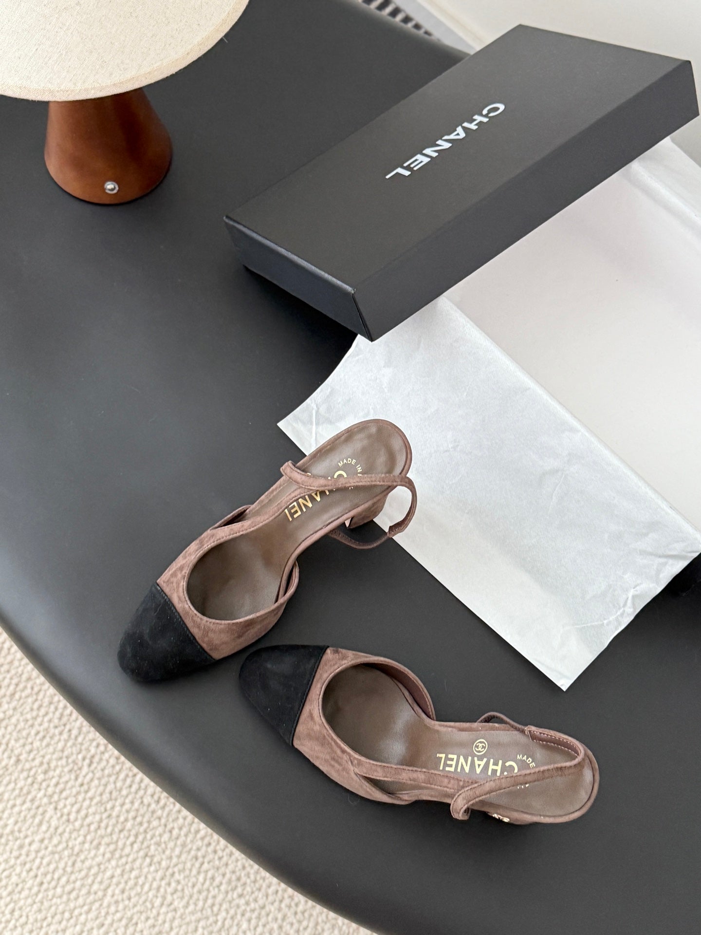 Chan 25fw slingback heels