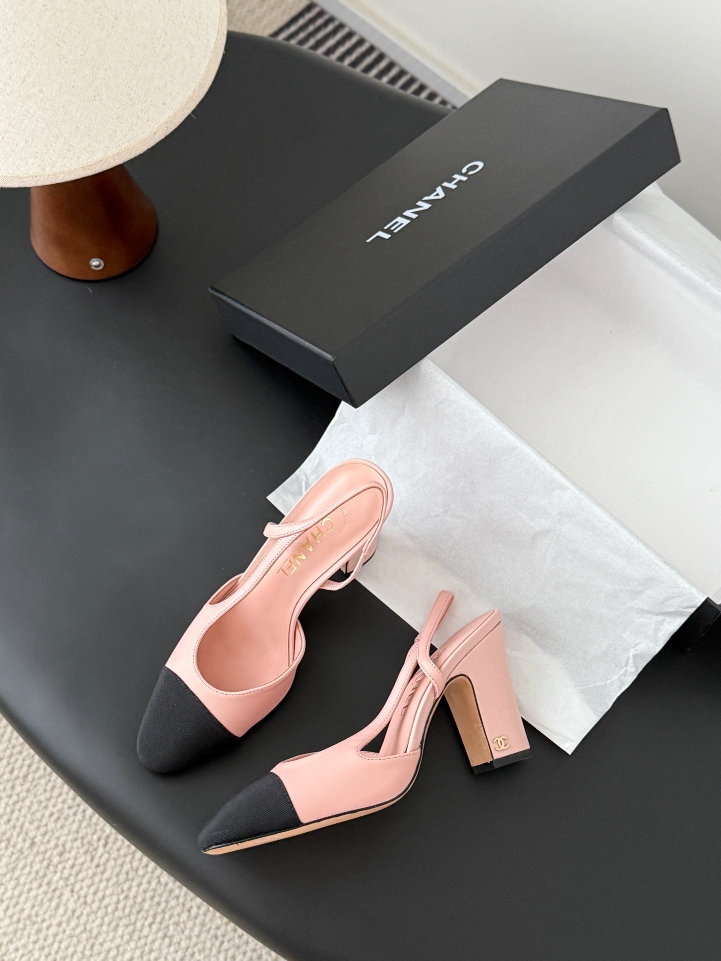 Chan 25fw slingback heels