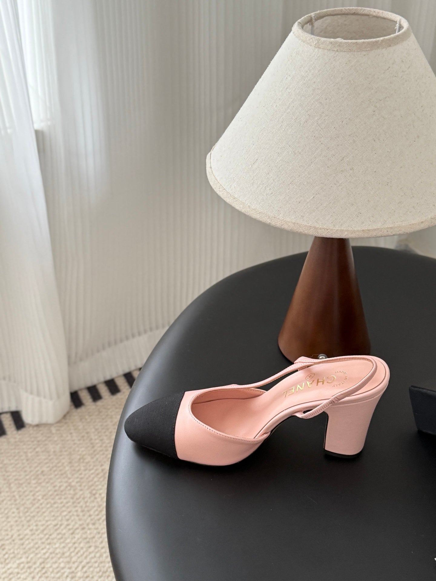 Chan 25fw slingback heels