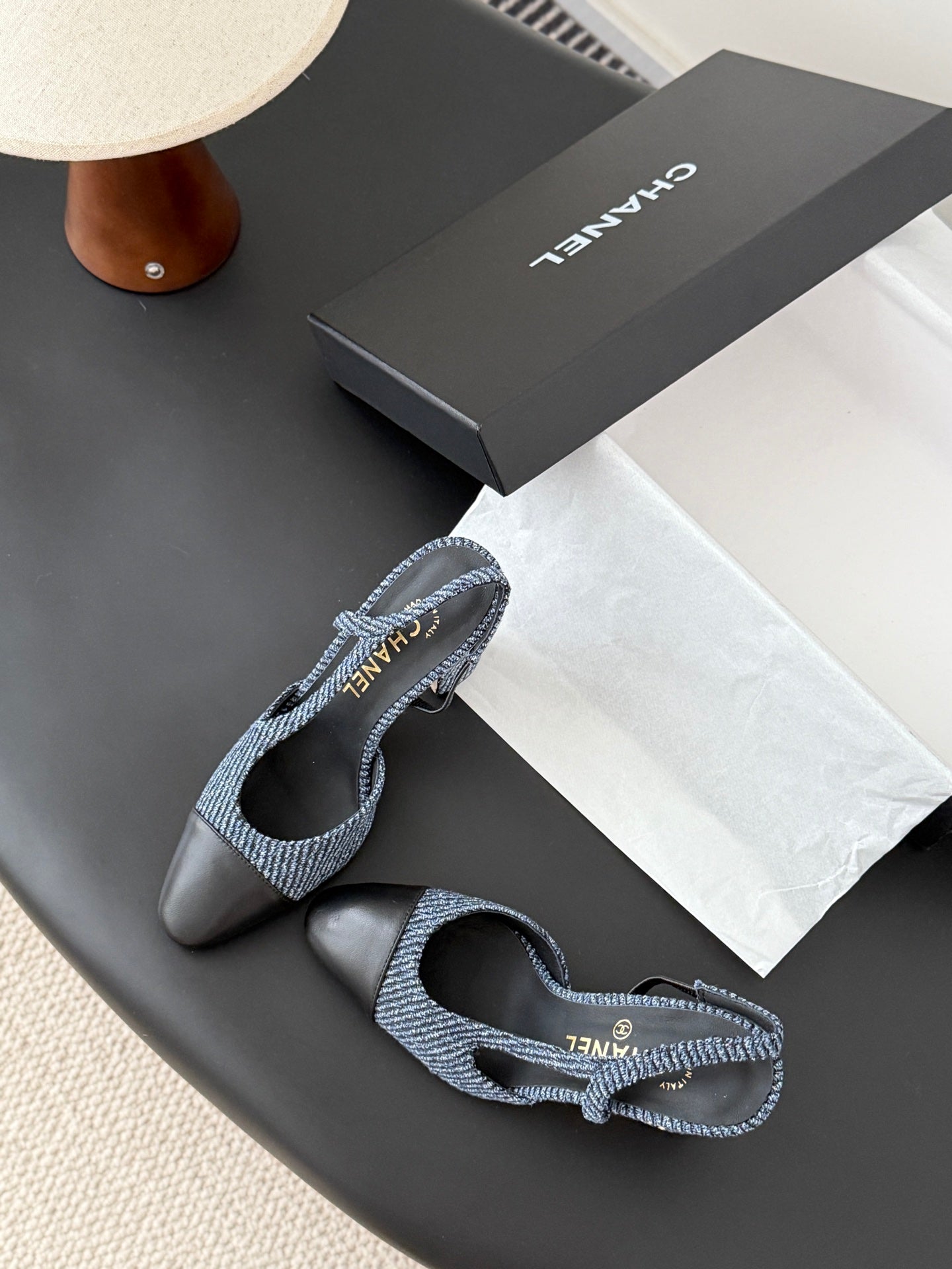 Chan 25fw slingback heels