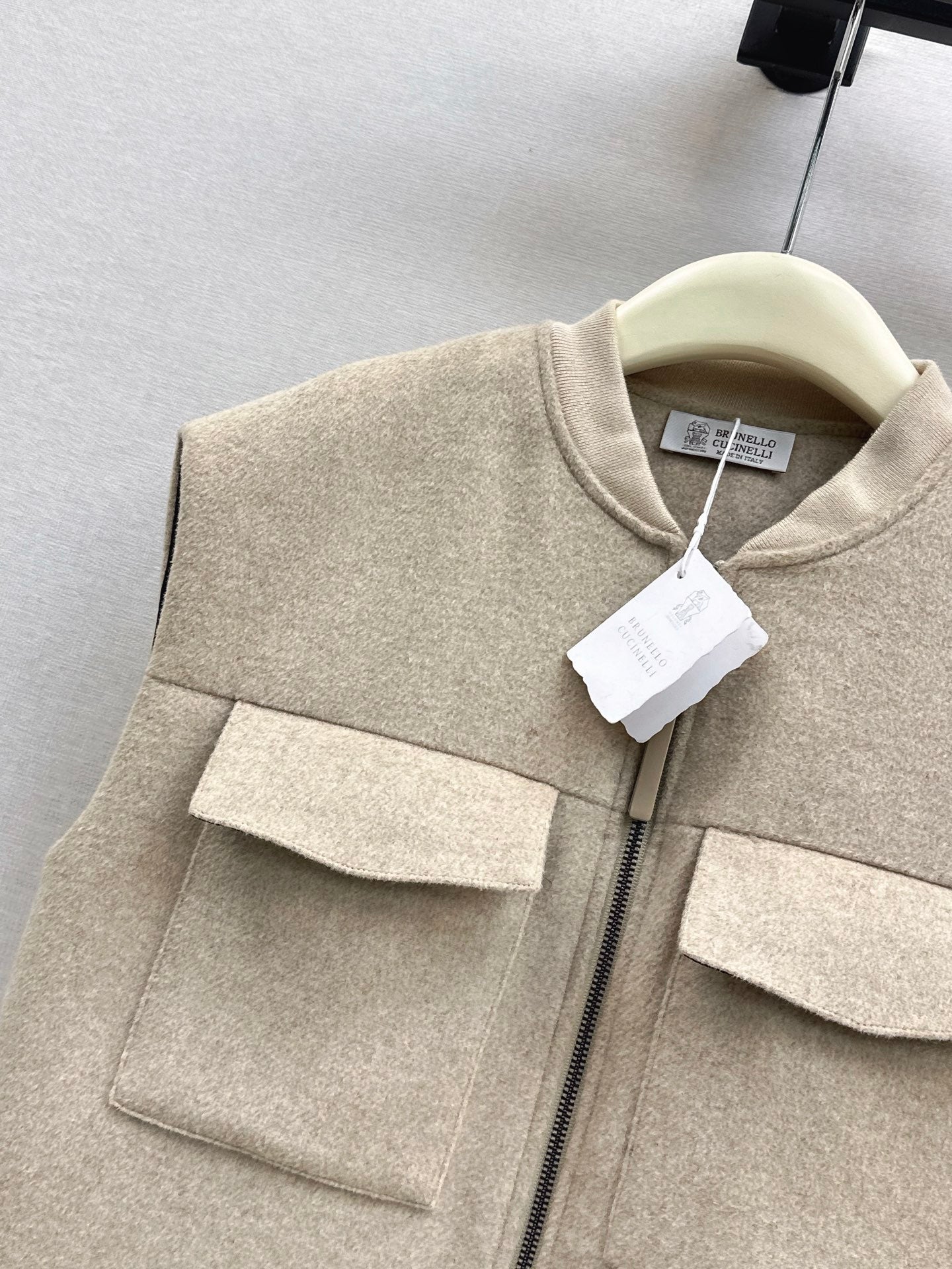 Brun NEW woolen vest