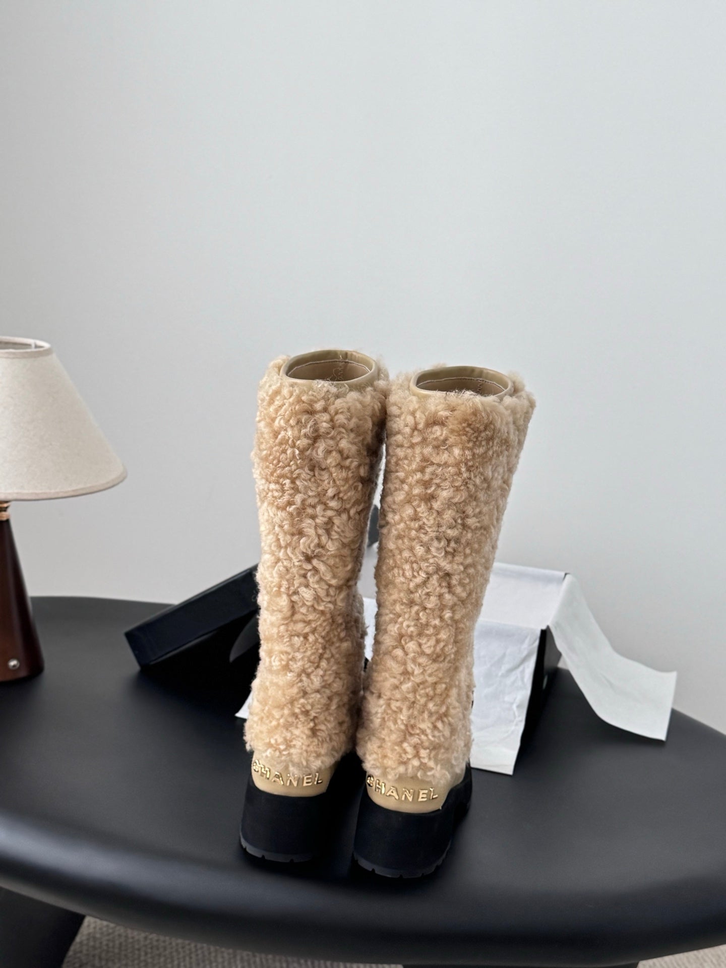 Chan 25fw plush half  boots with bow