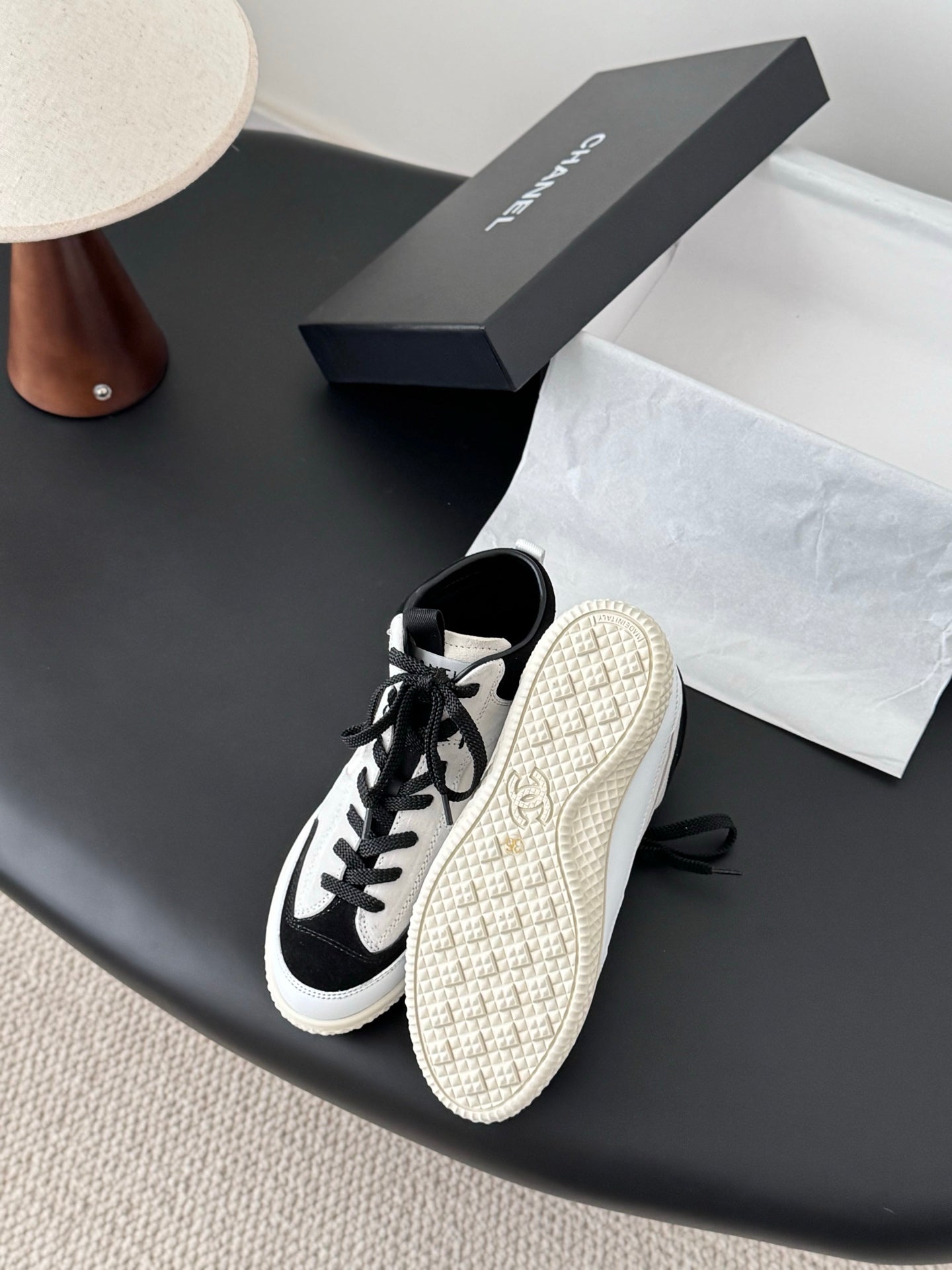 Chan 25fw sneaker with high tops