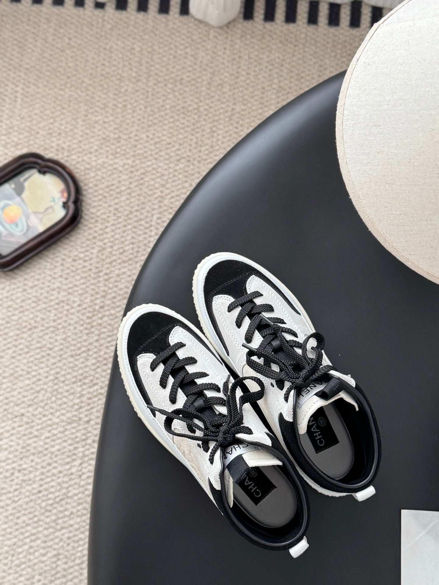 Chan 25fw sneaker with high tops