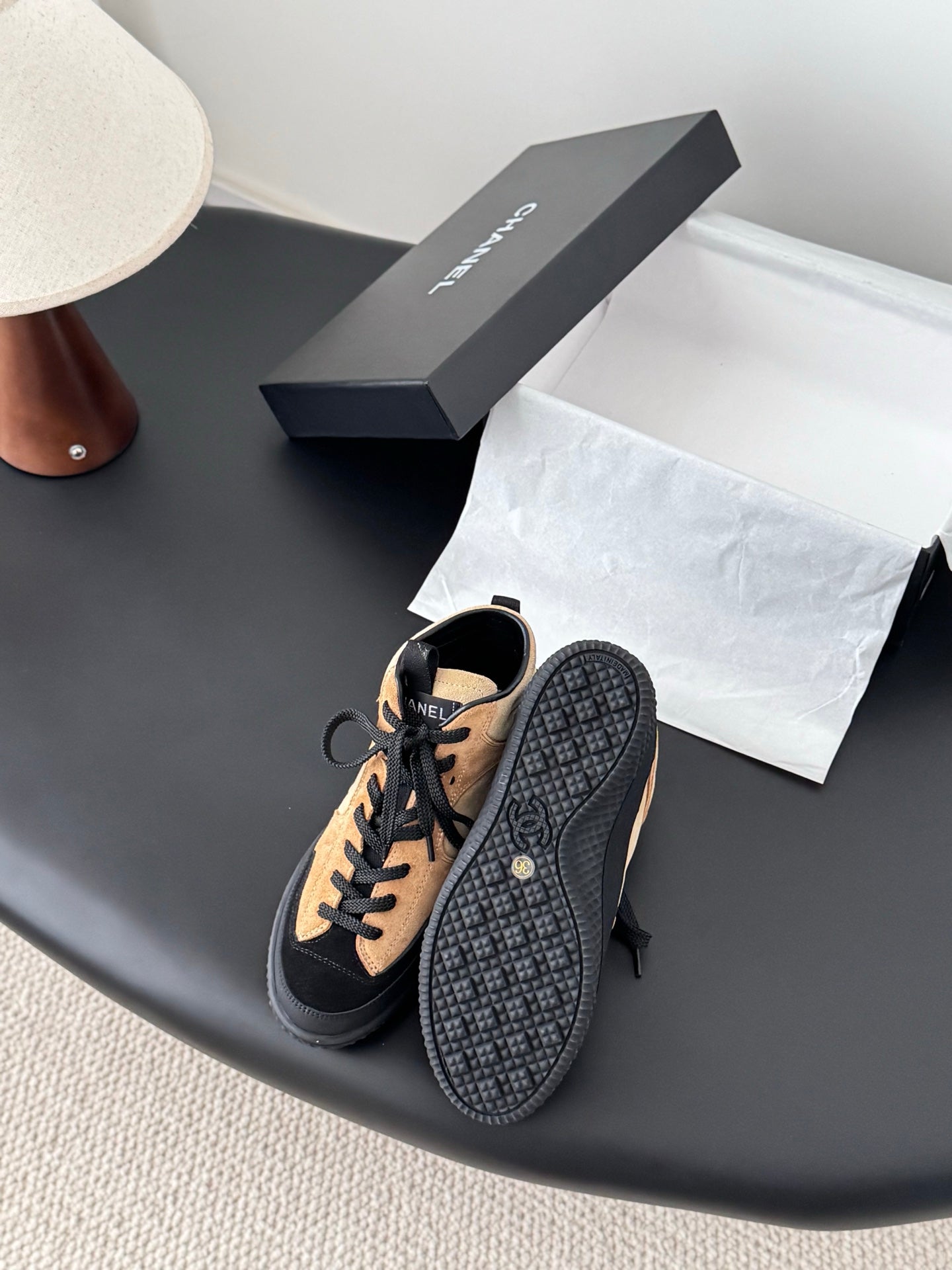 Chan 25fw sneaker with high tops