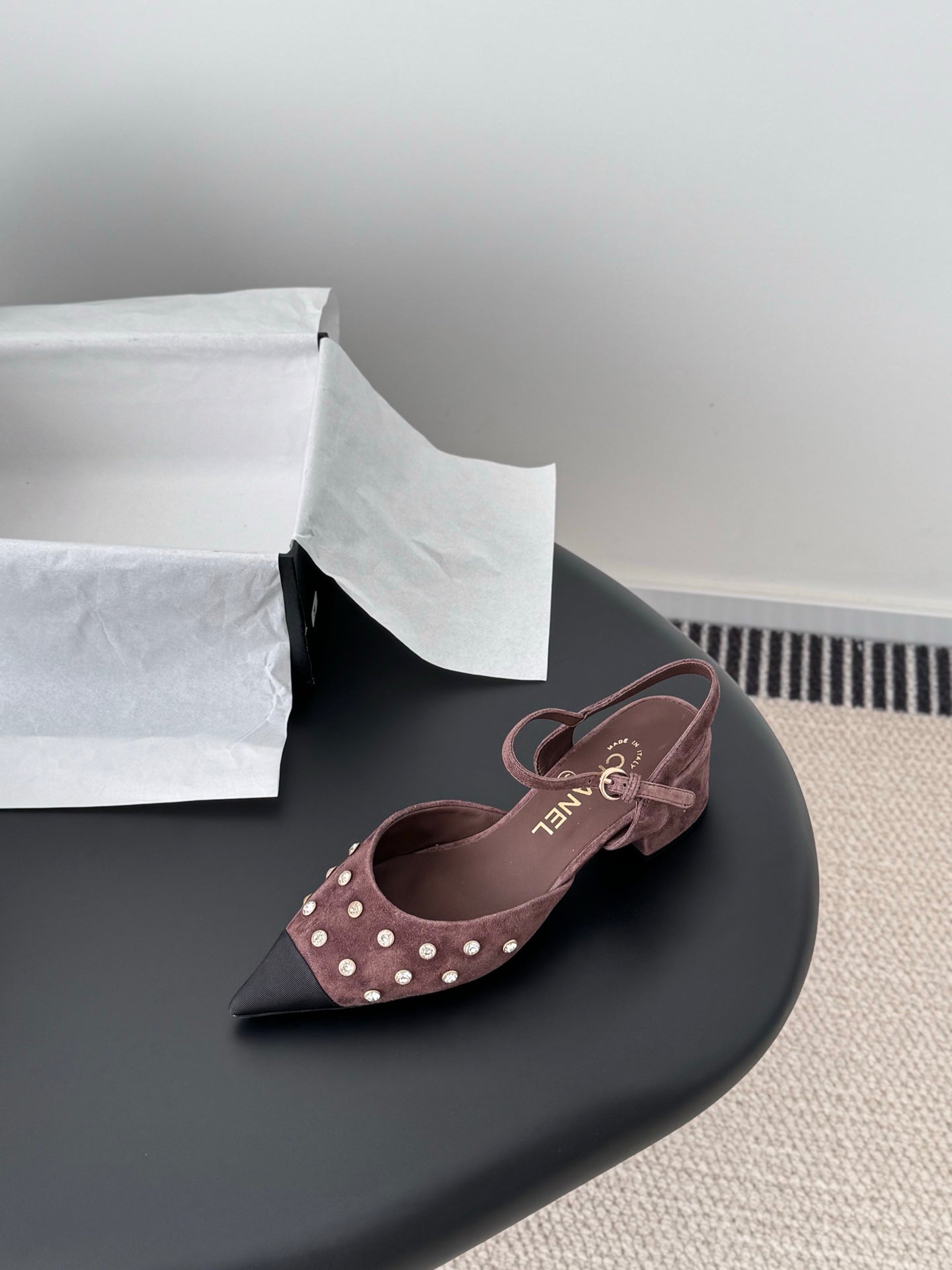 Chan 25fw rhinestones slingback sandals