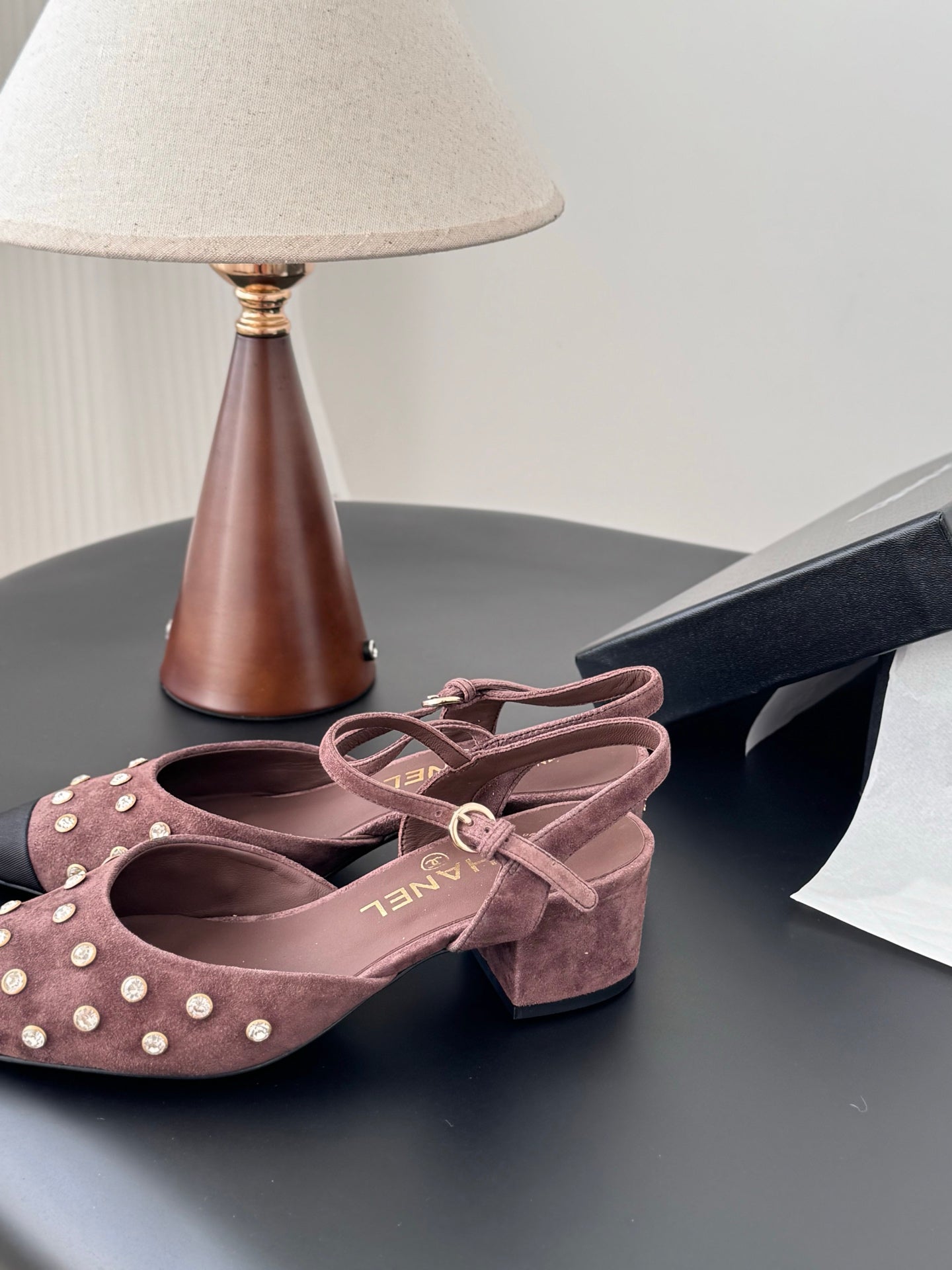 Chan 25fw rhinestones slingback sandals