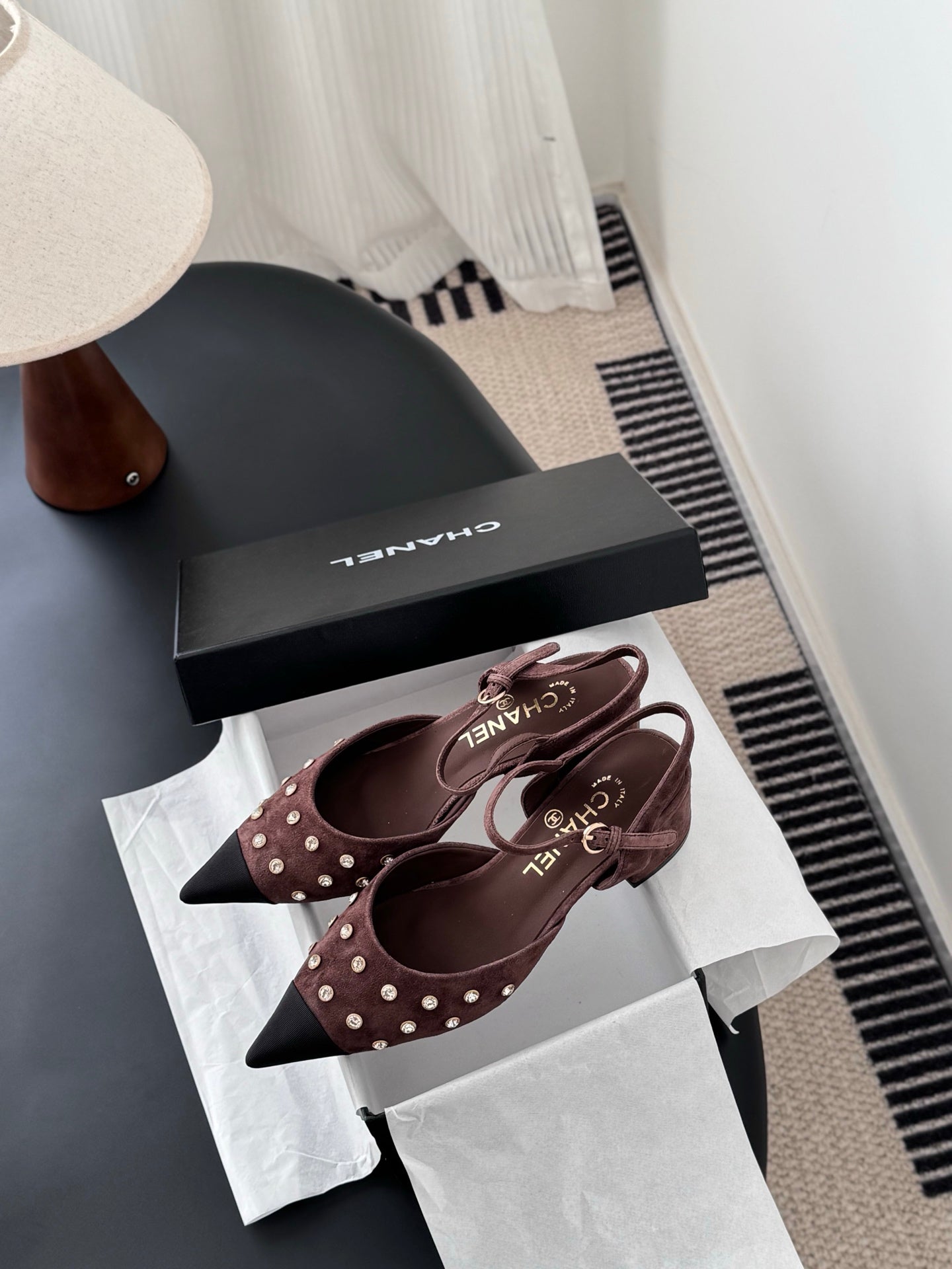 Chan 25fw rhinestones slingback sandals