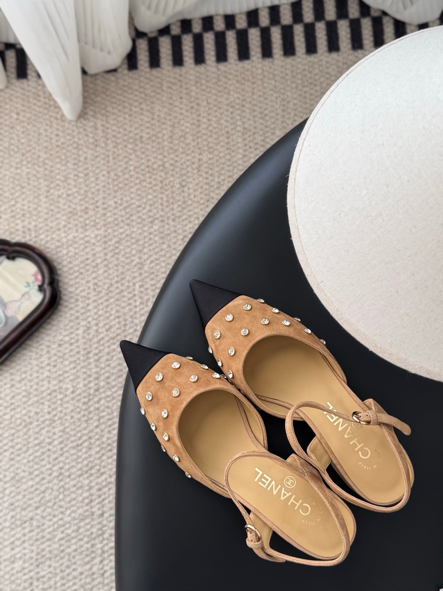 Chan 25fw rhinestones slingback sandals