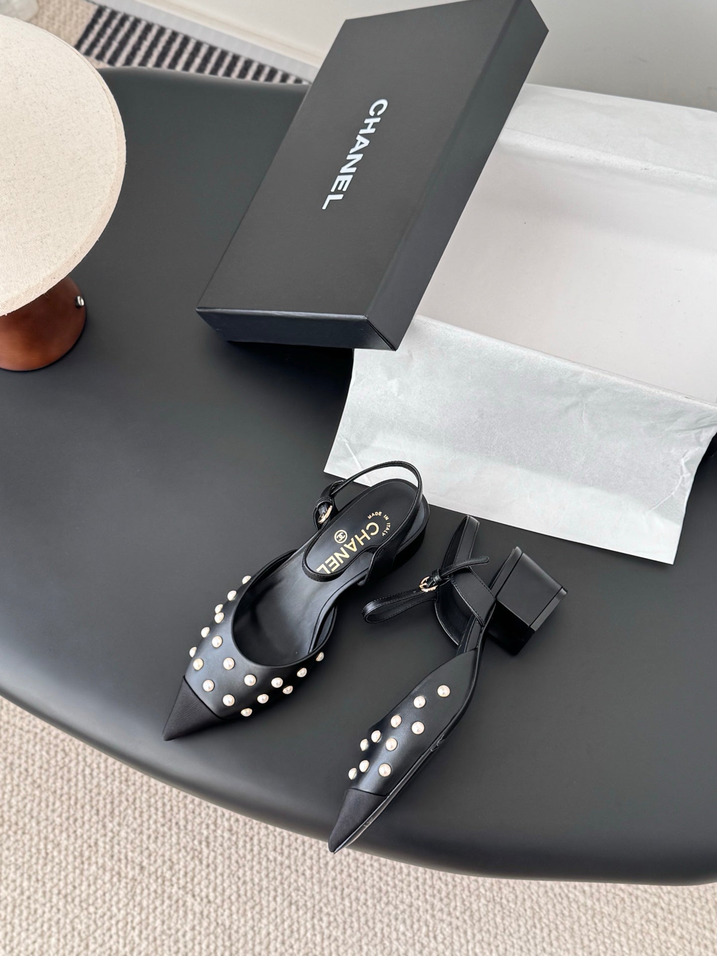 Chan 25fw rhinestones slingback sandals