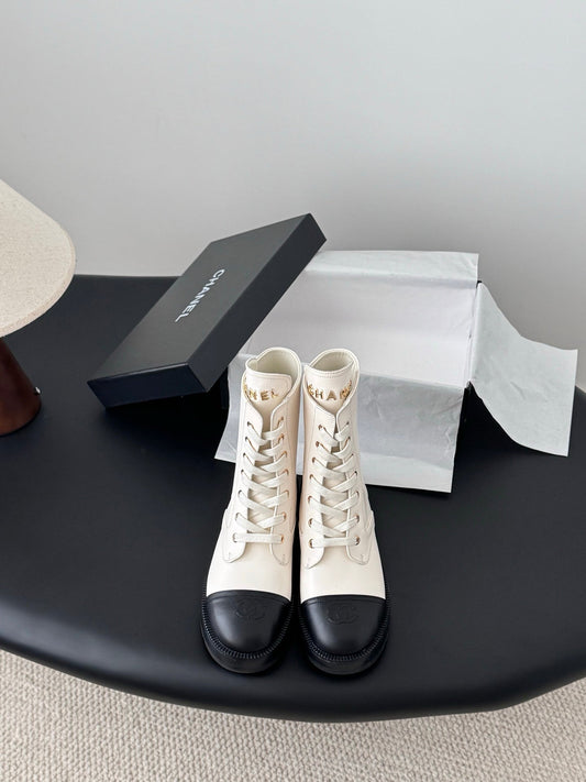 Chan 25fw ankle boots