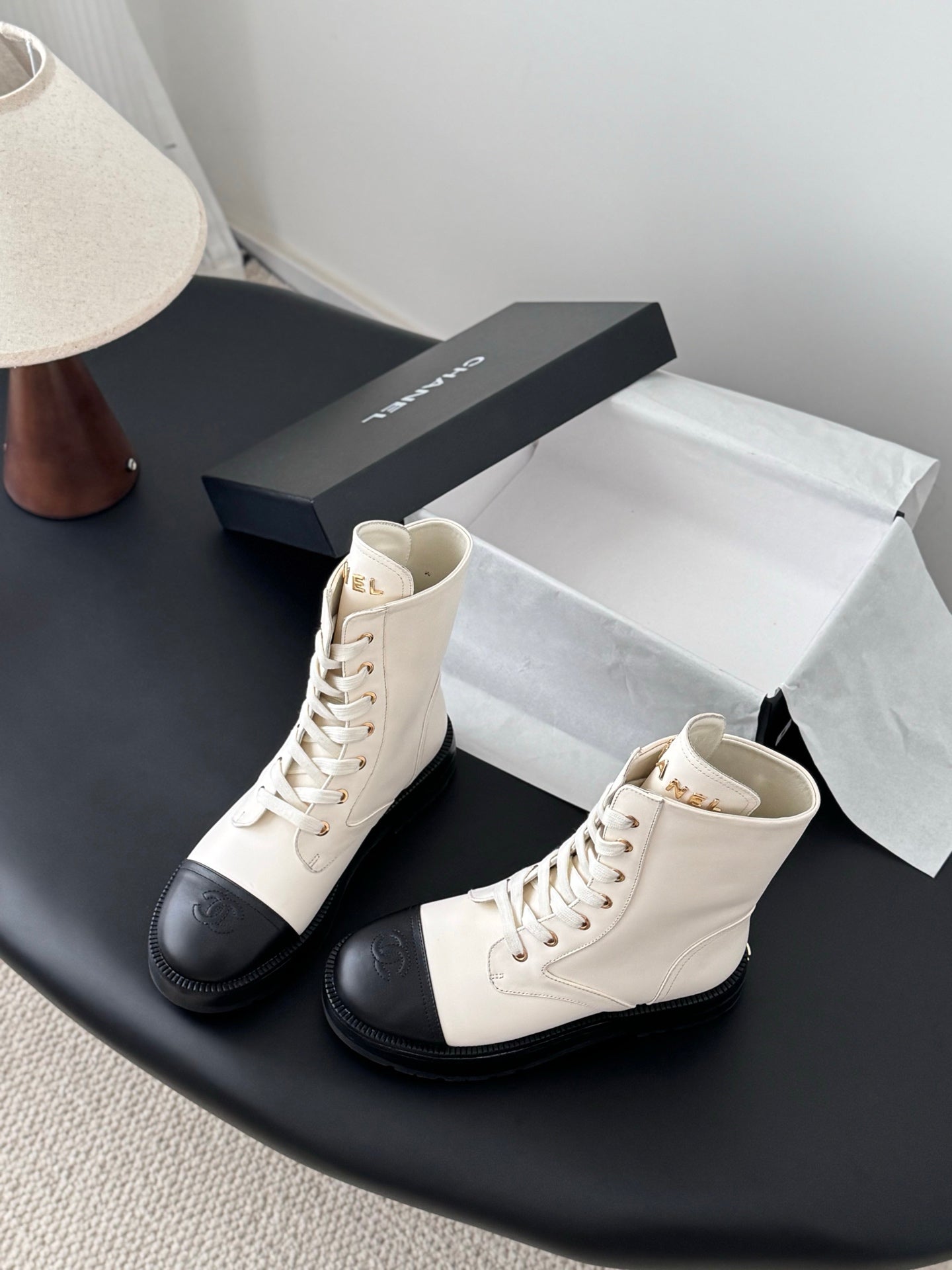 Chan 25fw ankle boots