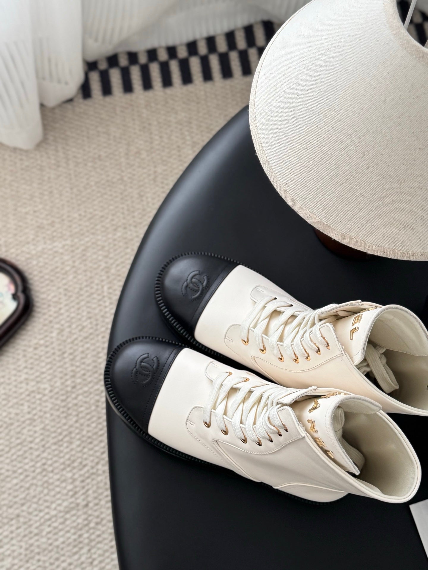 Chan 25fw ankle boots