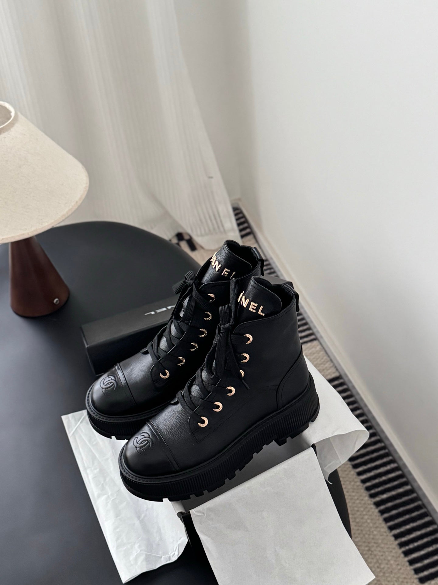 Chan 25fw ankle boots