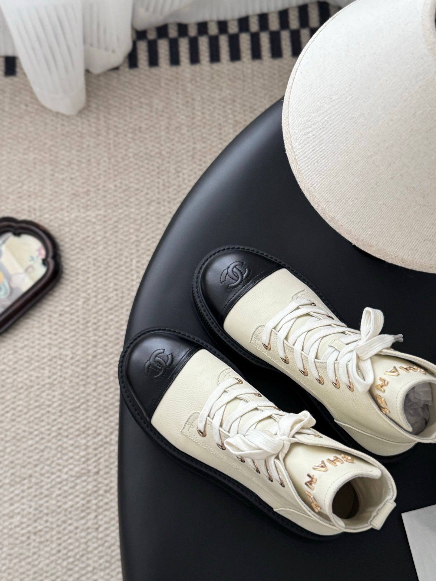 Chan 25fw ankle boots