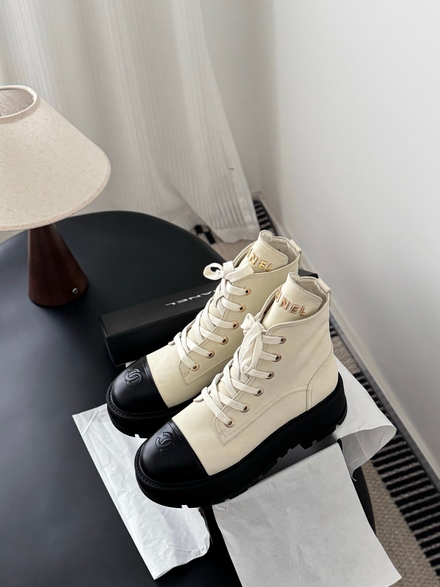 Chan 25fw ankle boots