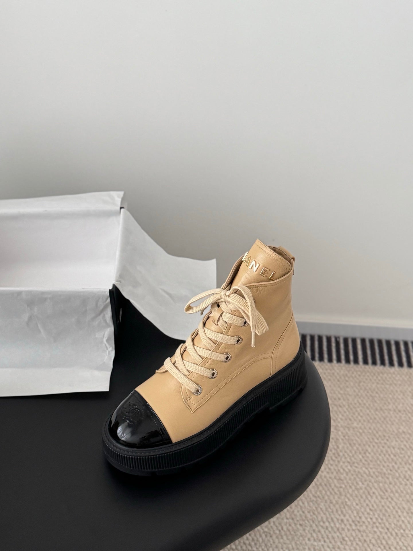 Chan 25fw ankle boots