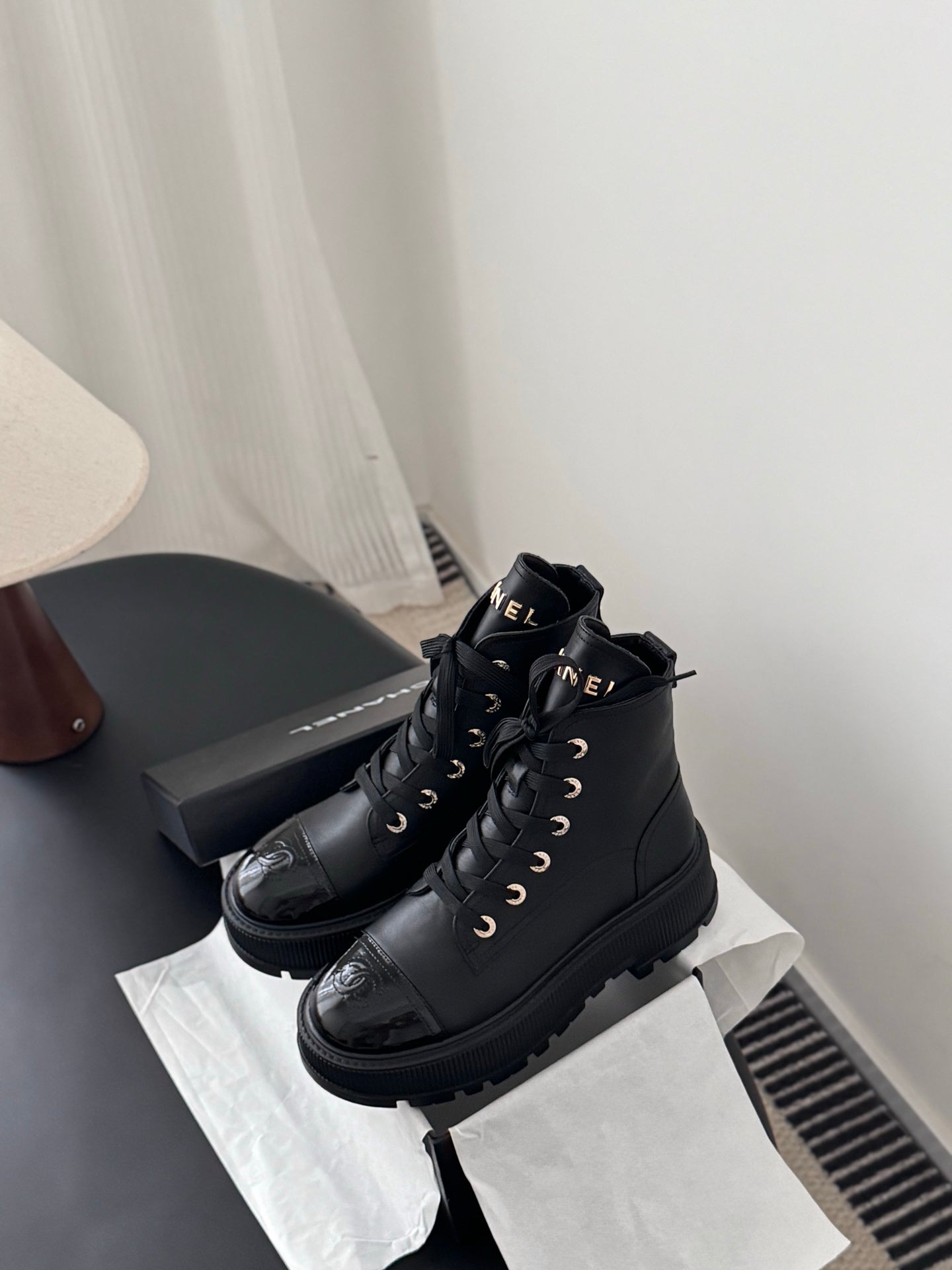 Chan 25fw ankle boots