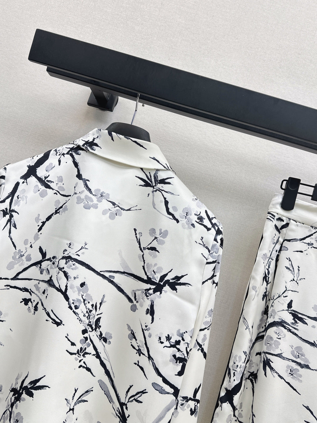 CD NEW printed shirt