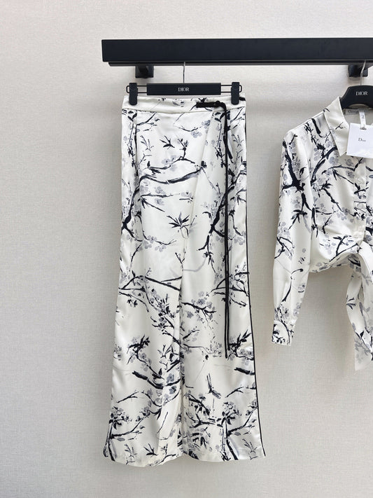 CD NEW printed pants