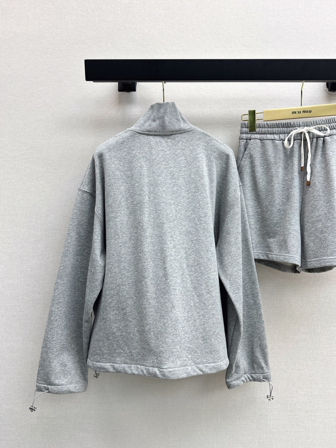 Miu NEW Zipper Jacket  Shorts Set